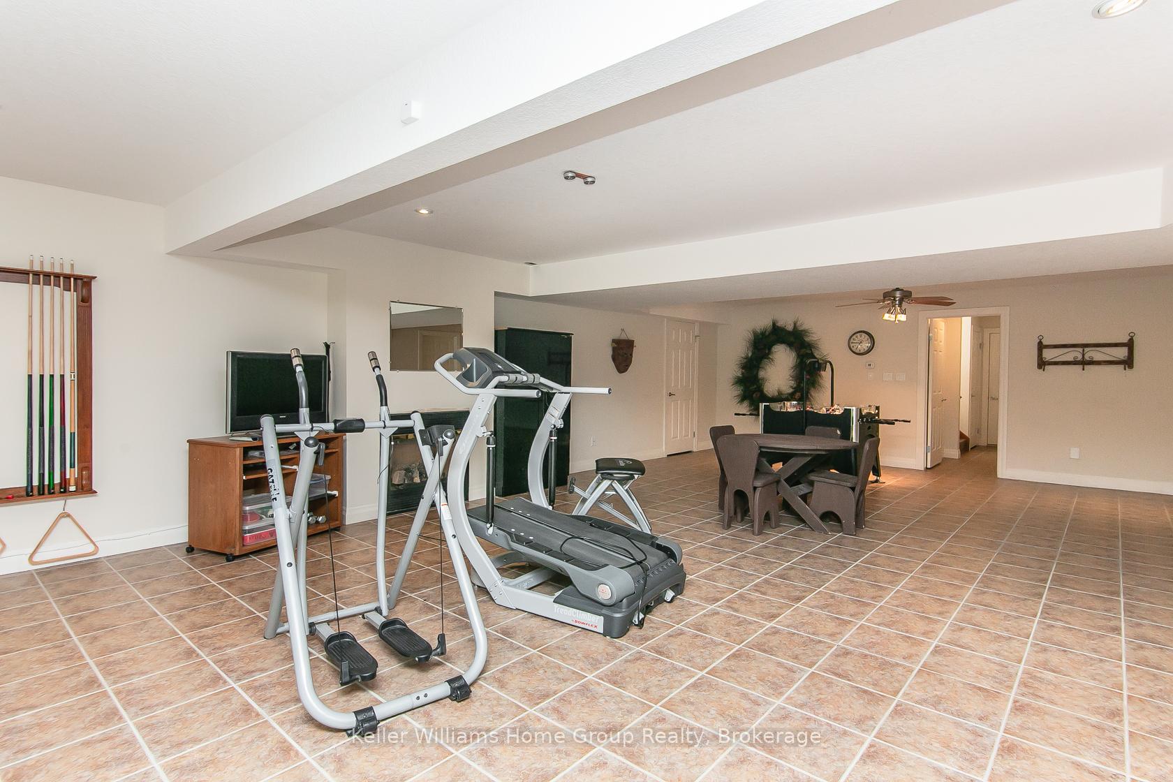 Photo 30 of 15 Keys Crescent, Guelph, Clairfields/Hanlon Business Park — HOMEH