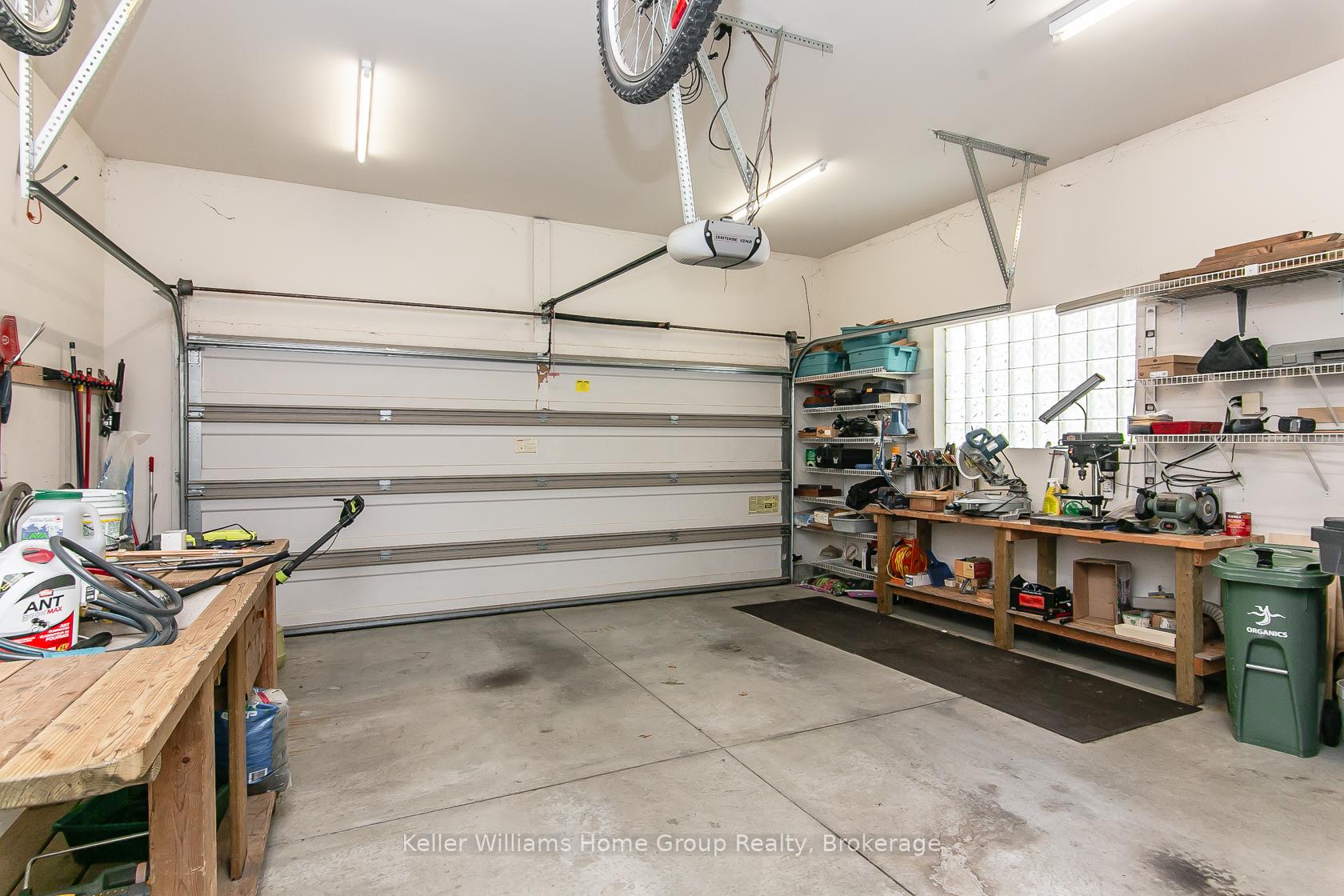 Photo 40 of 15 Keys Crescent, Guelph, Clairfields/Hanlon Business Park — HOMEH