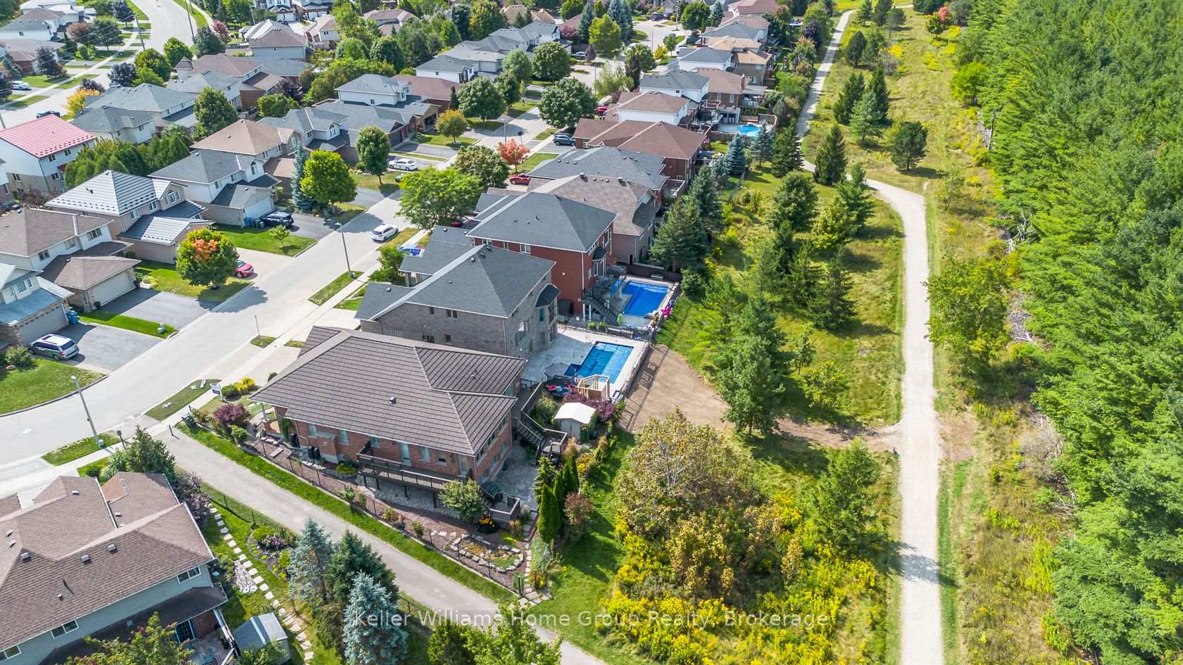 Photo 44 of 15 Keys Crescent, Guelph, Clairfields/Hanlon Business Park — HOMEH