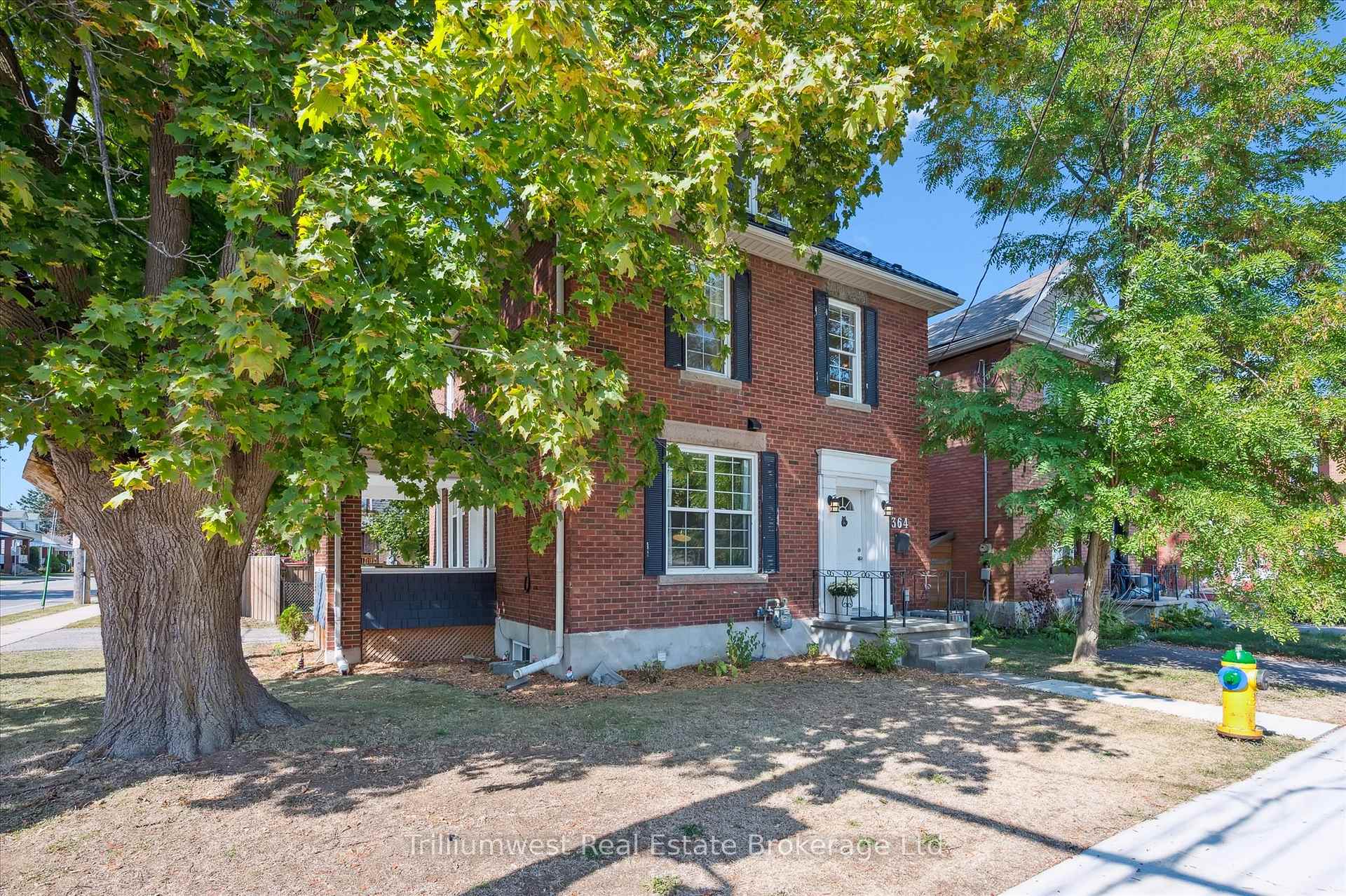 Photo 2 of 364 York Road, Guelph, St. Patrick's Ward — HOMEH