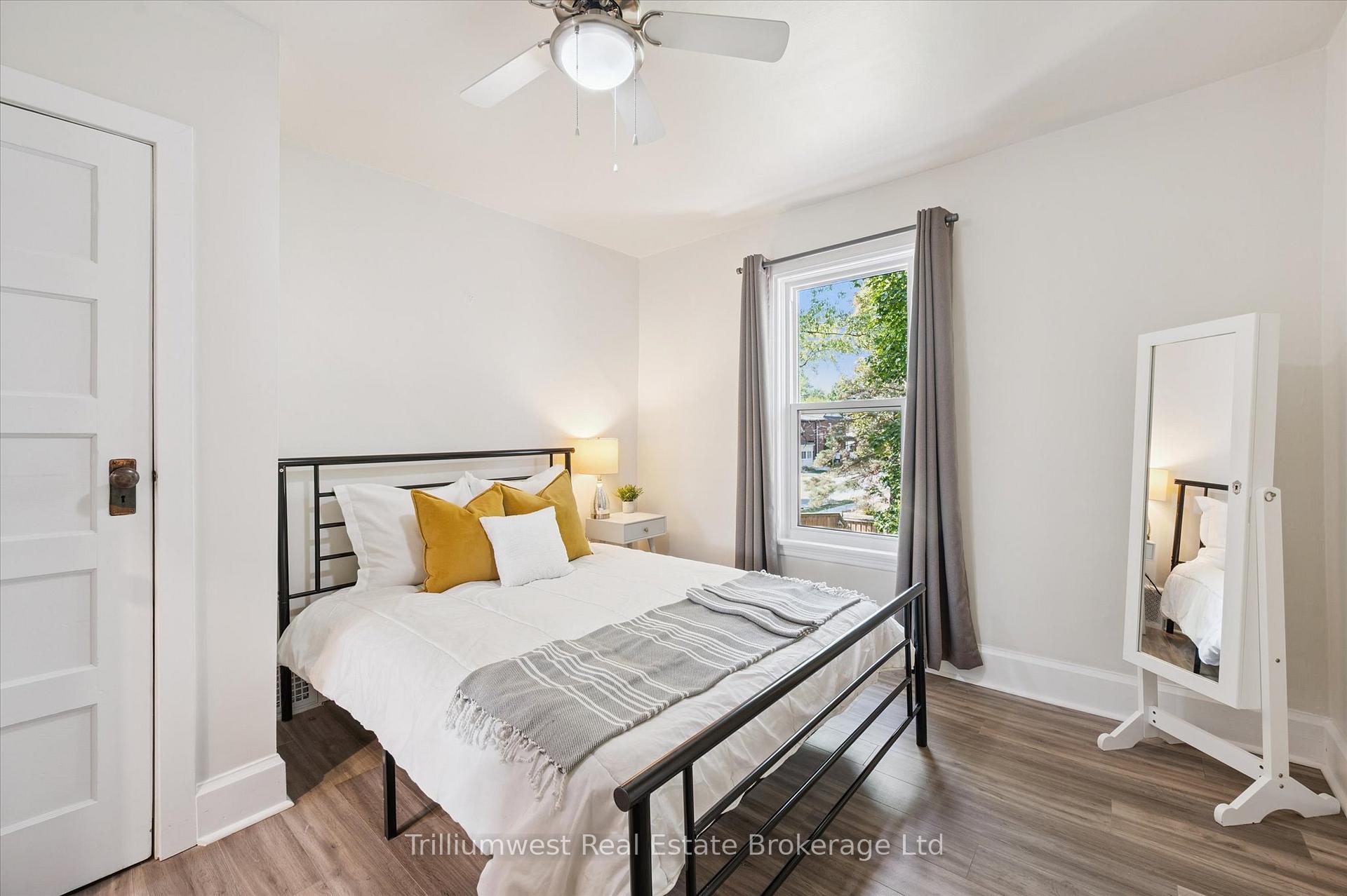 Photo 21 of 364 York Road, Guelph, St. Patrick's Ward — HOMEH