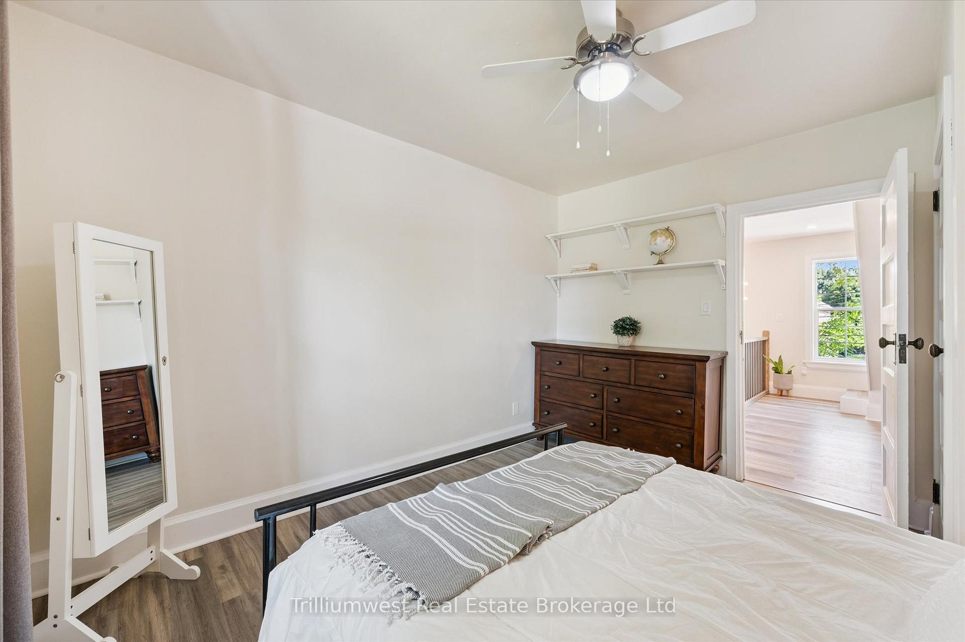 Photo 22 of 364 York Road, Guelph, St. Patrick's Ward — HOMEH