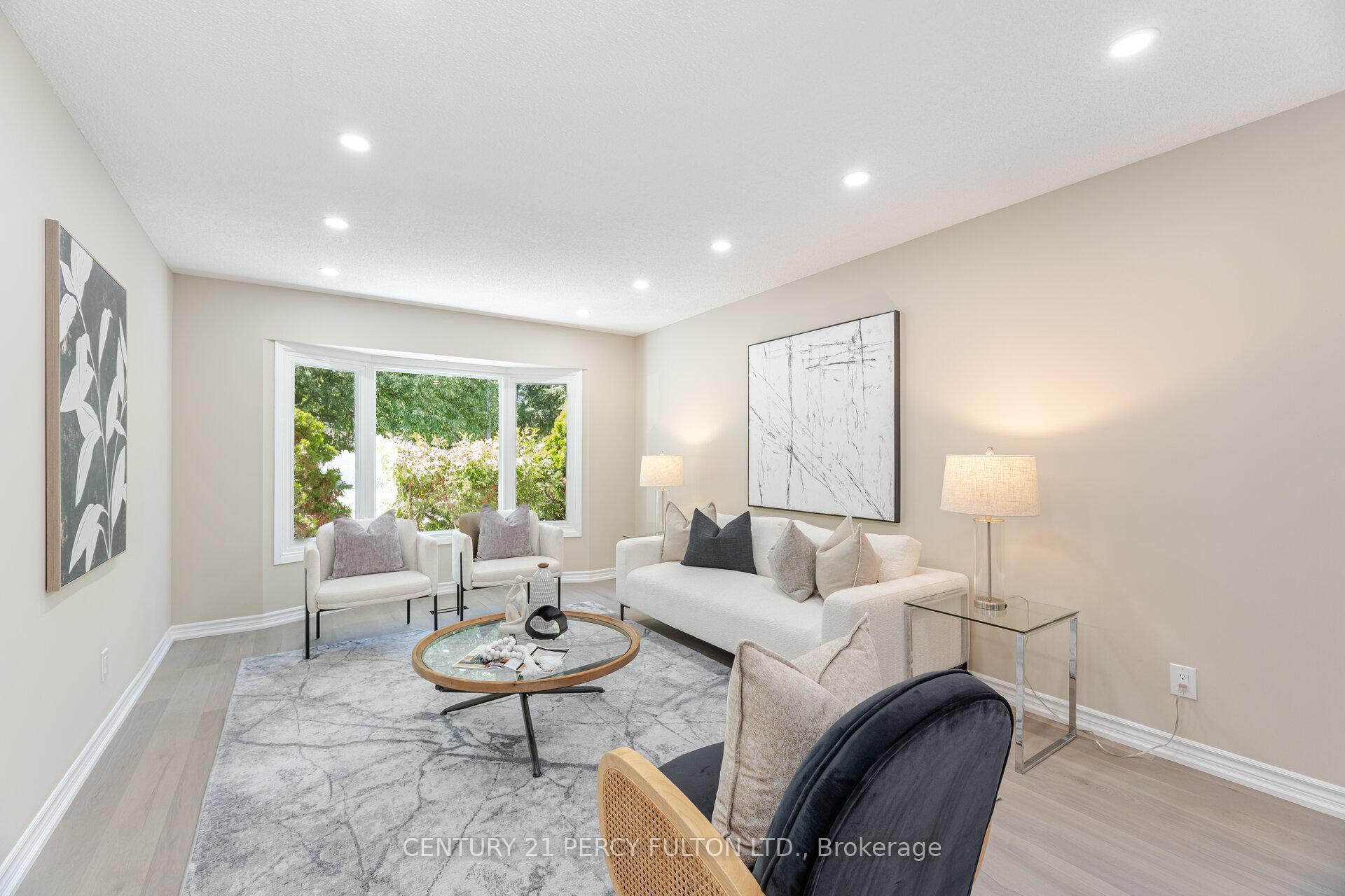 Photo 3 of 6 Bray Drive, Ajax, Central — HOMEH