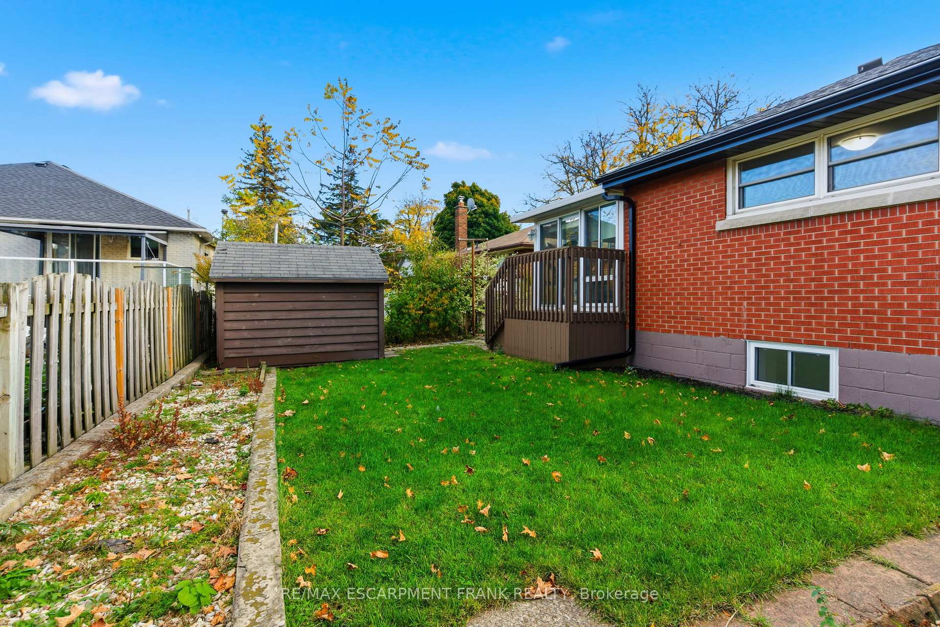 Photo 46 of 115 Mcelroy Road E, Hamilton, Balfour — HOMEH