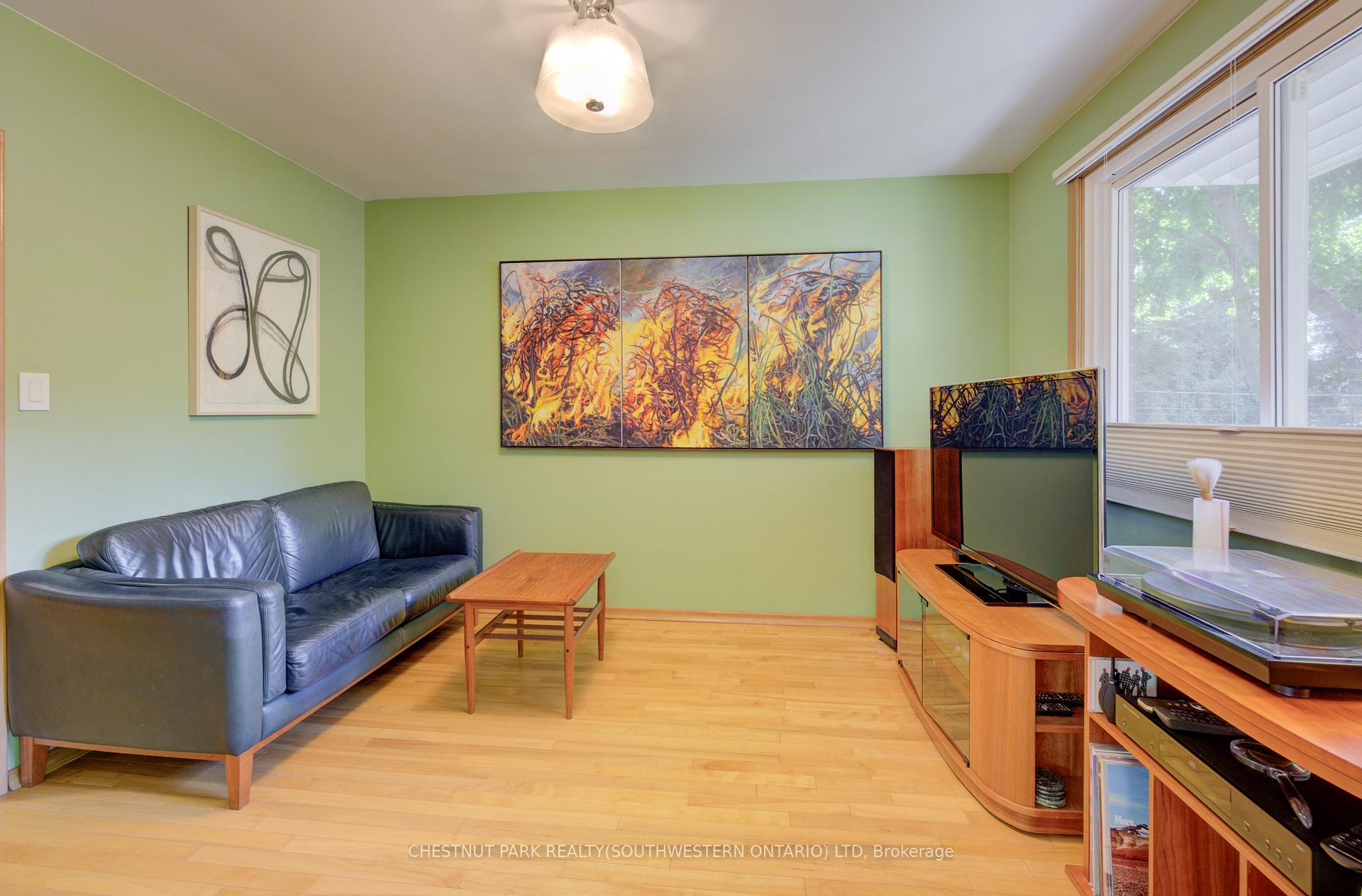 Photo 17 of 9 Monticello Crescent, Guelph, Kortright East — HOMEH