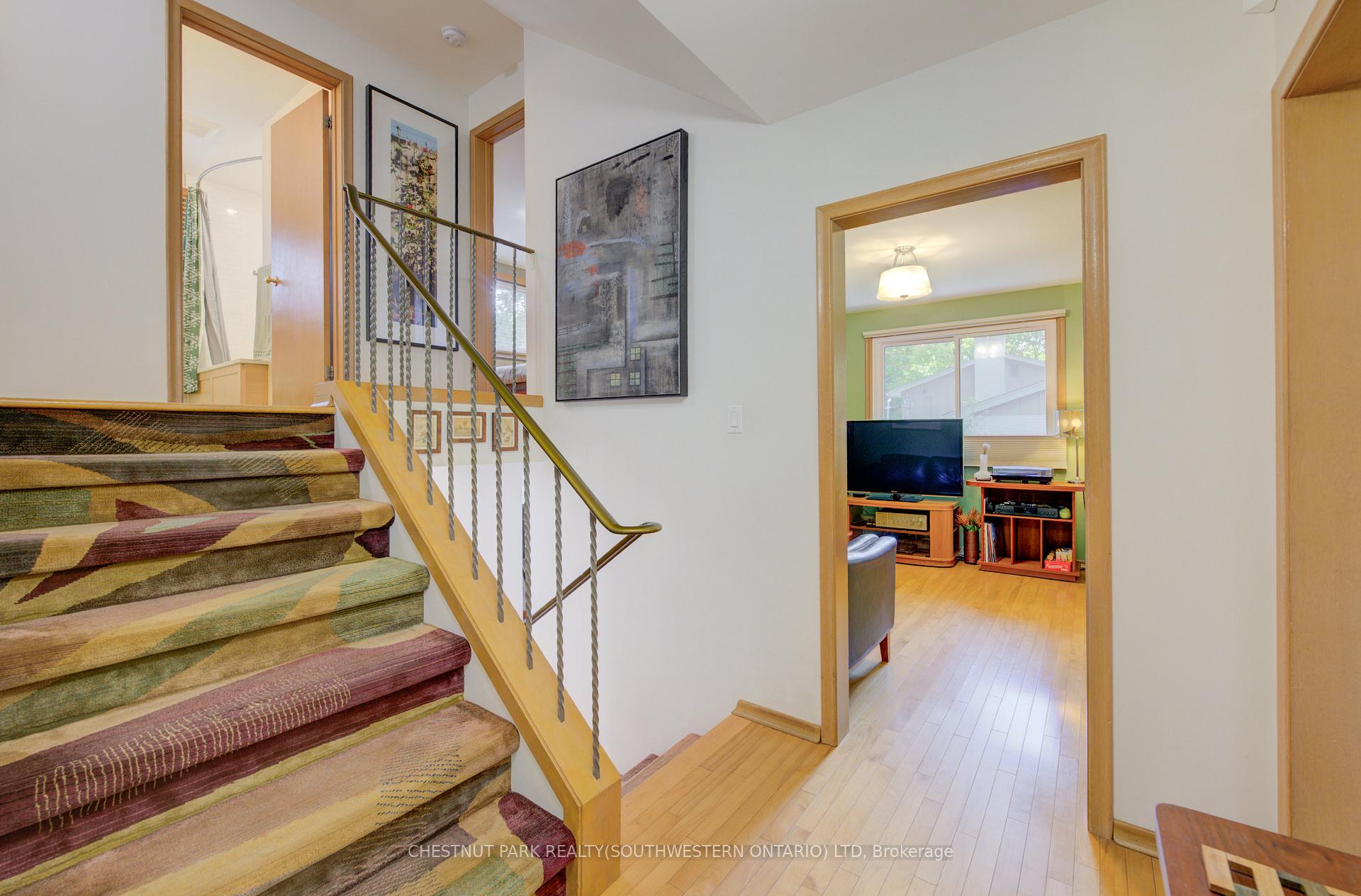 Photo 19 of 9 Monticello Crescent, Guelph, Kortright East — HOMEH