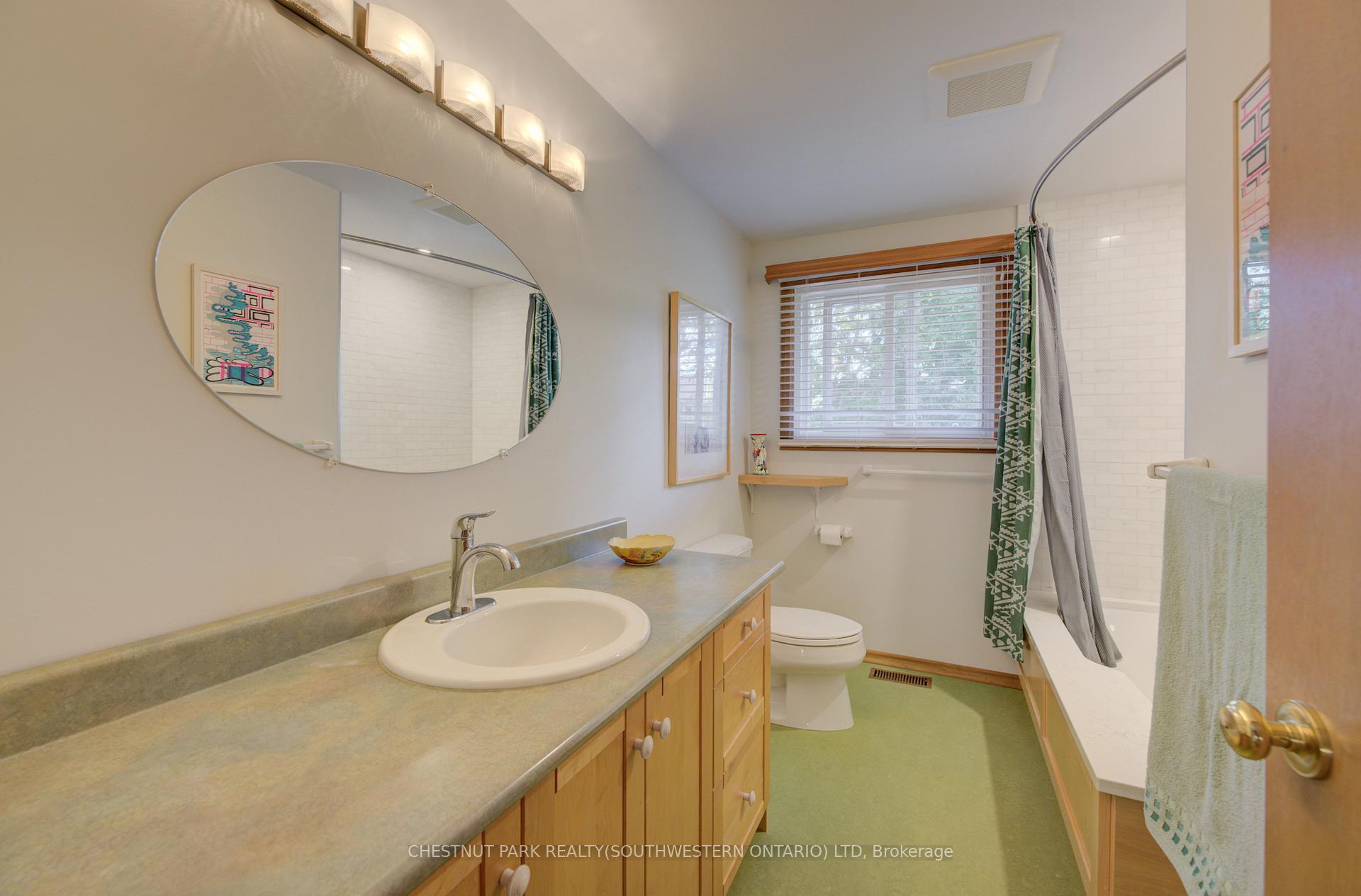 Photo 22 of 9 Monticello Crescent, Guelph, Kortright East — HOMEH