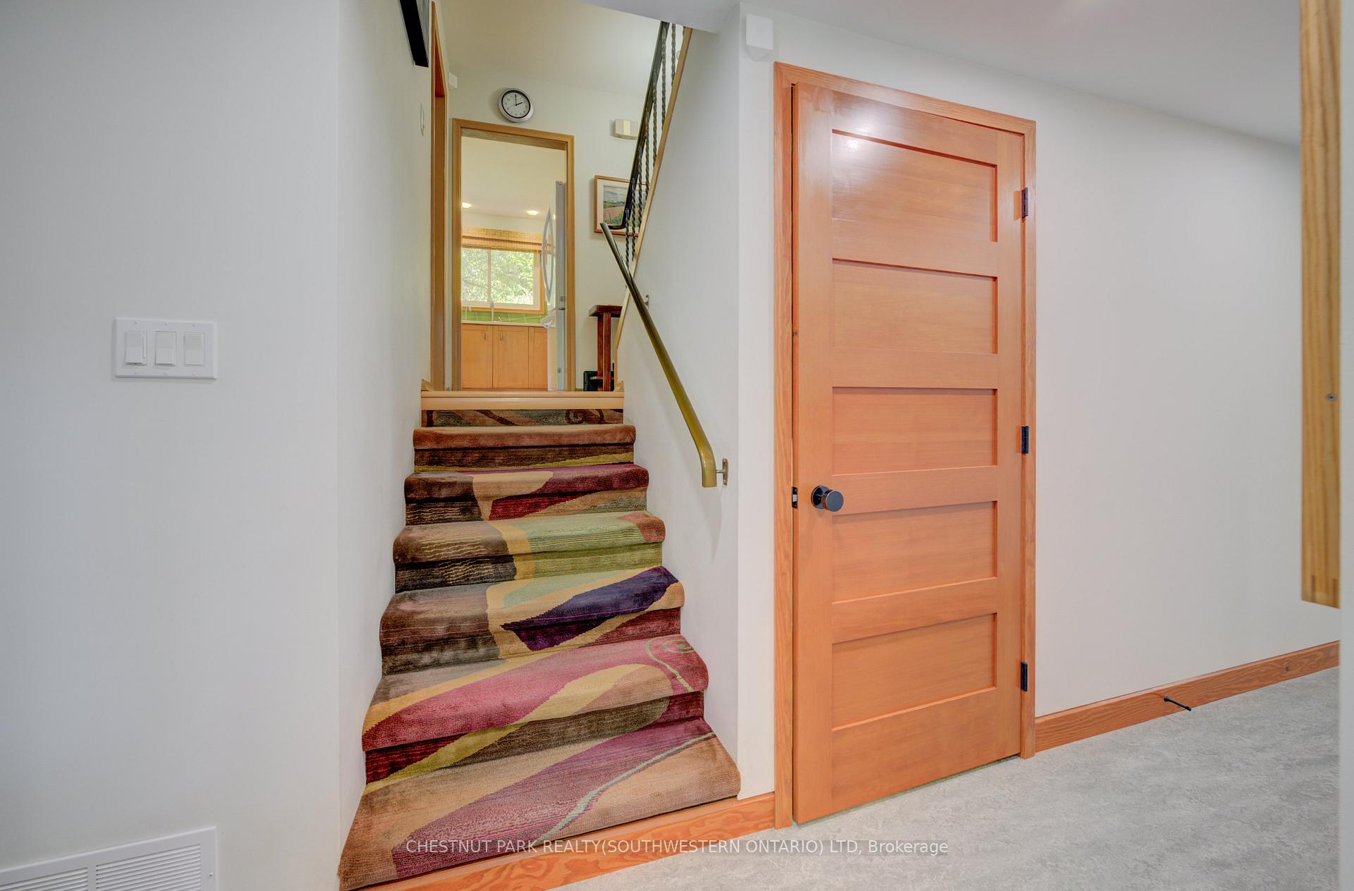 Photo 26 of 9 Monticello Crescent, Guelph, Kortright East — HOMEH