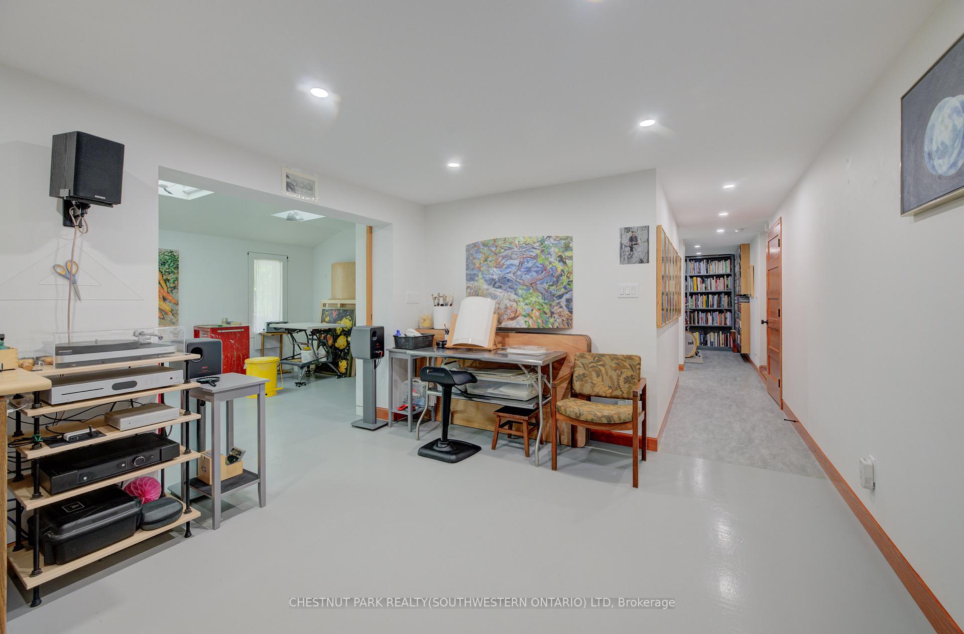 Photo 30 of 9 Monticello Crescent, Guelph, Kortright East — HOMEH