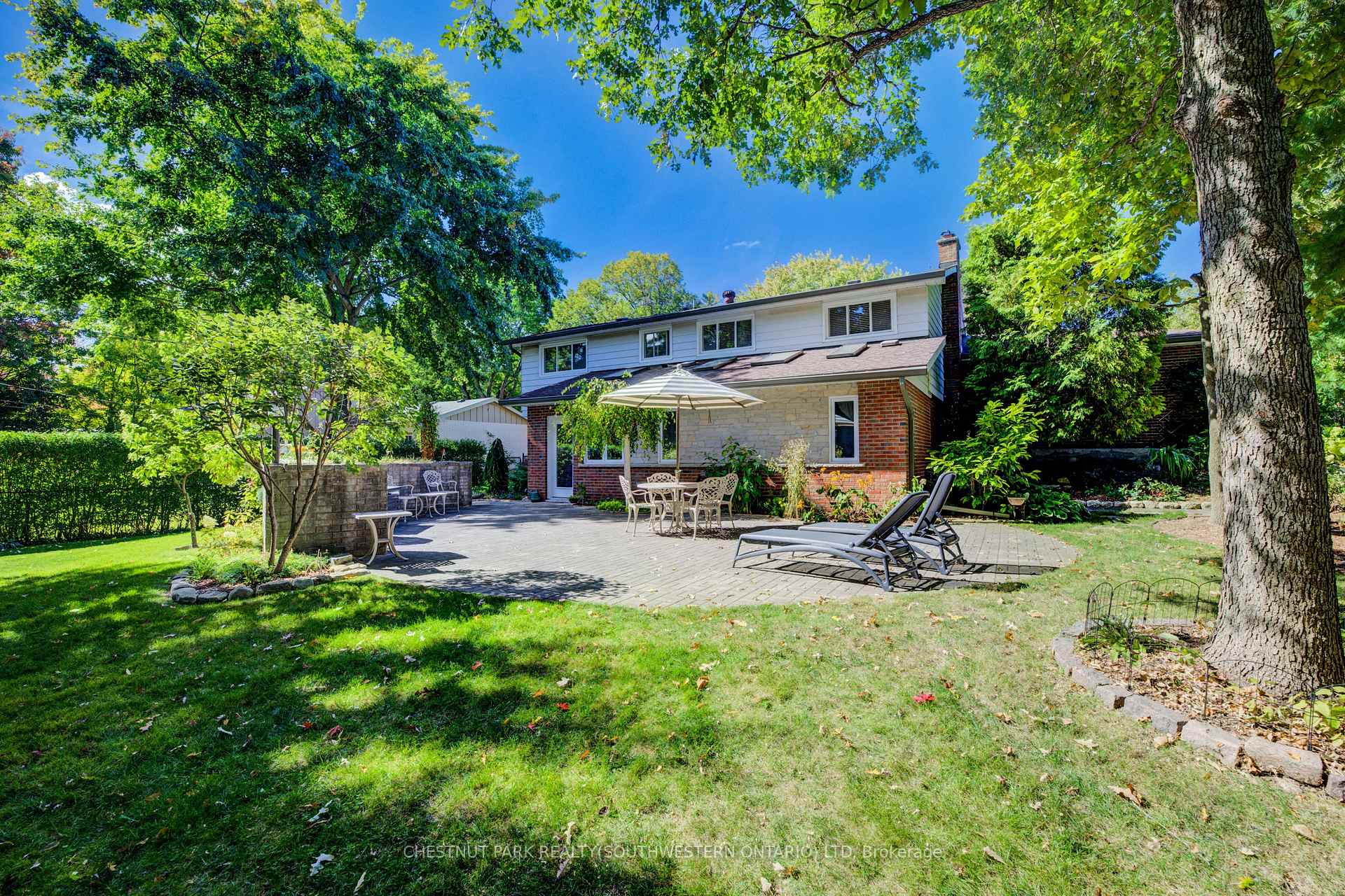 Photo 43 of 9 Monticello Crescent, Guelph, Kortright East — HOMEH