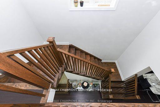Photo 19 of 565 Kennedy Circle W, Milton, Cobban — HOMEH