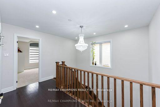 Photo 20 of 565 Kennedy Circle W, Milton, Cobban — HOMEH