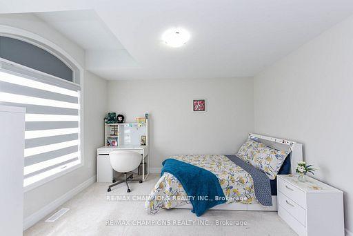 Photo 21 of 565 Kennedy Circle W, Milton, Cobban — HOMEH