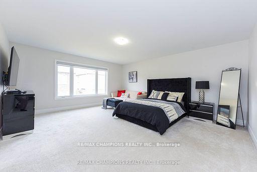 Photo 25 of 565 Kennedy Circle W, Milton, Cobban — HOMEH