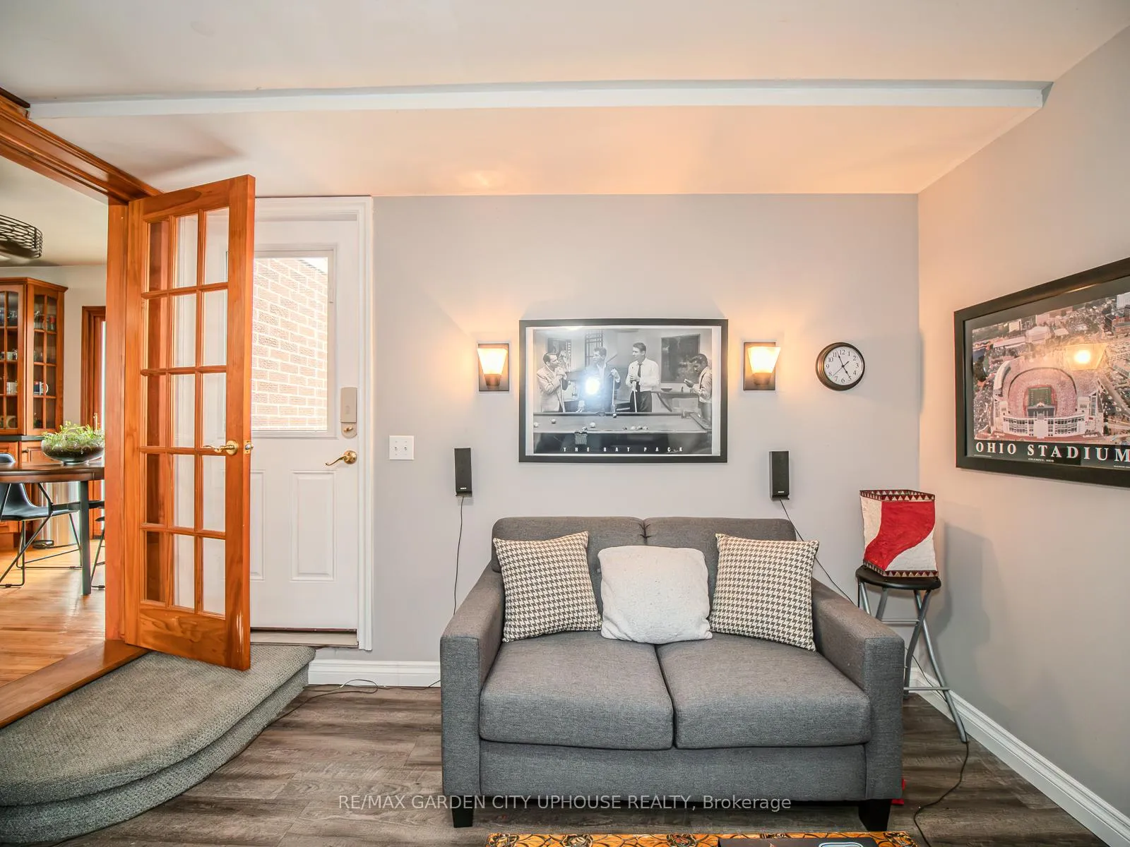 Photo 9 of 46 Strathcona Drive, St. Catharines, Vine/Linwell — HOMEH