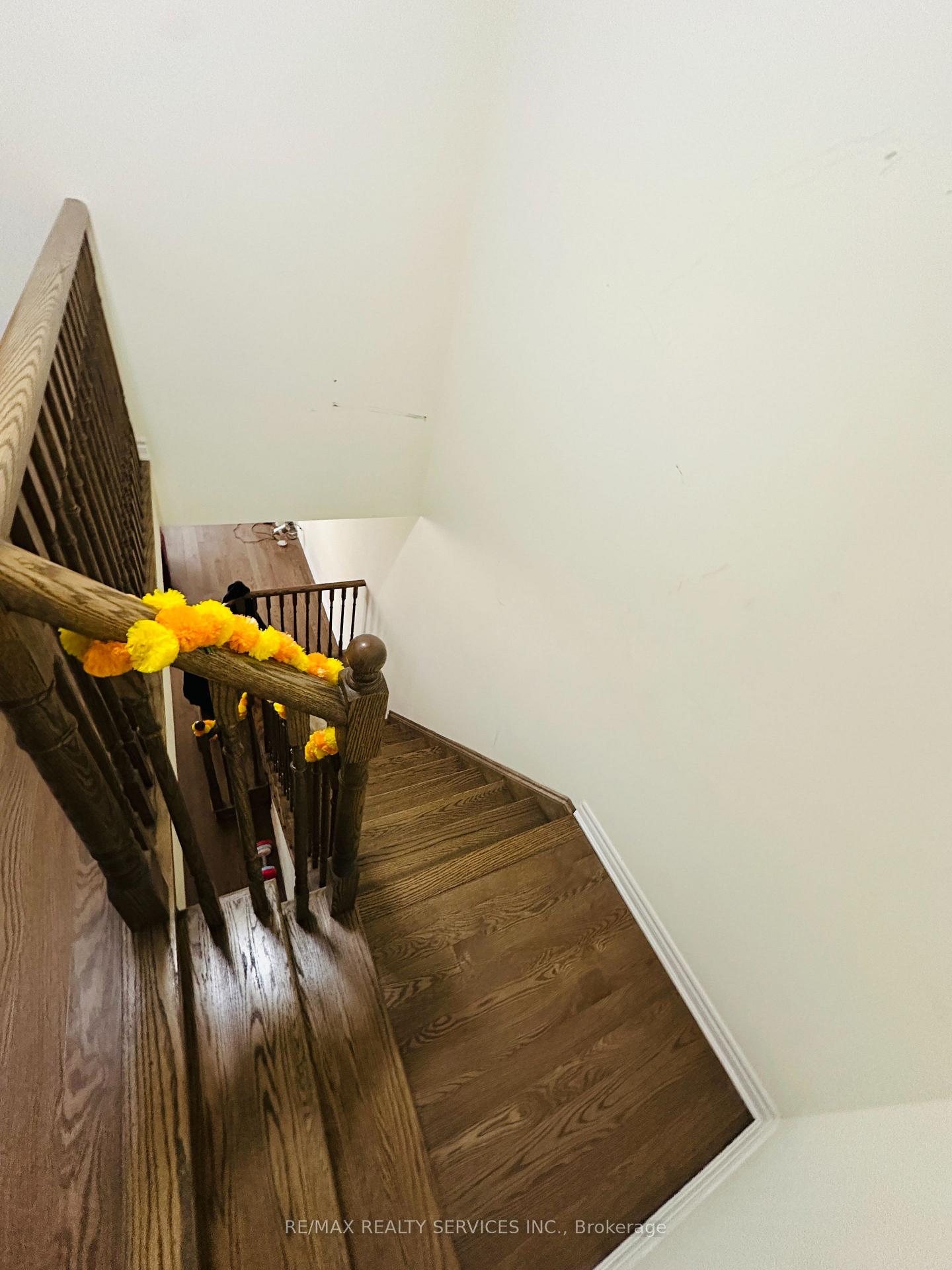Photo 6 of 90 Royal Fern Crescent N, Caledon, Rural Caledon — HOMEH