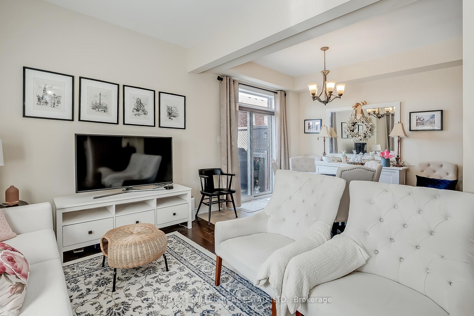 Photo 7 of Unit 19, 45 Seabreeze Crescent, Hamilton, Stoney Creek — HOMEH