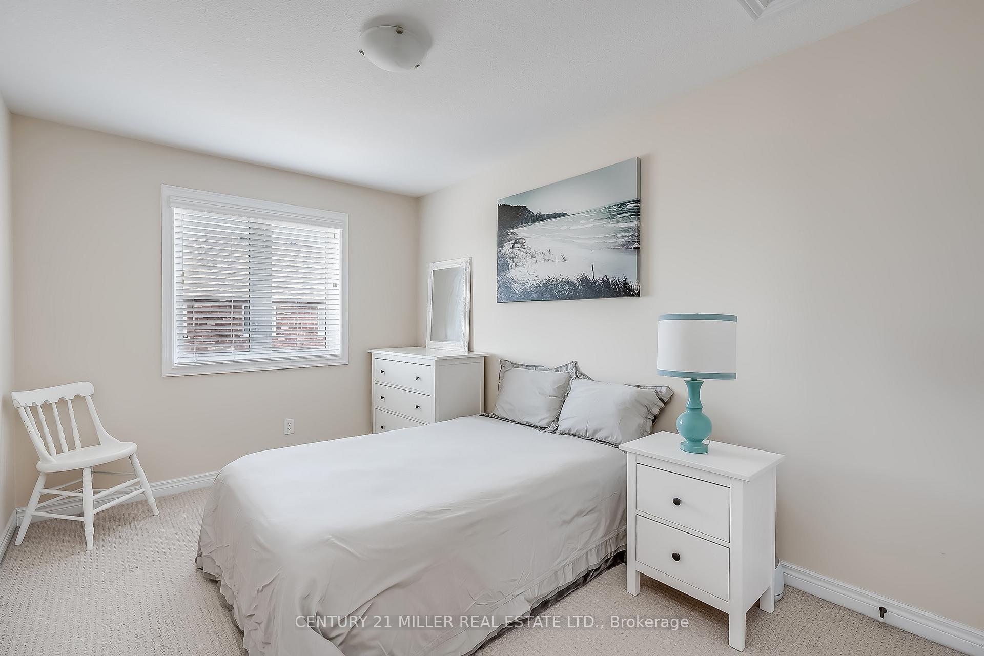 Photo 17 of Unit 19, 45 Seabreeze Crescent, Hamilton, Stoney Creek — HOMEH