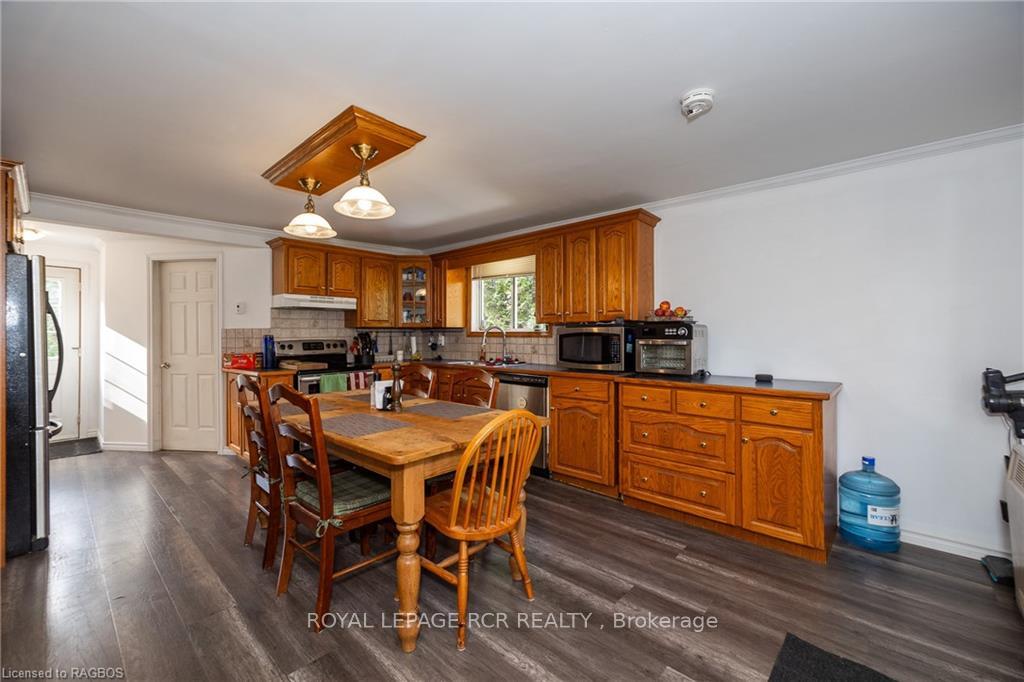 Photo 10 of 202 North Street, Grey Highlands — HOMEH