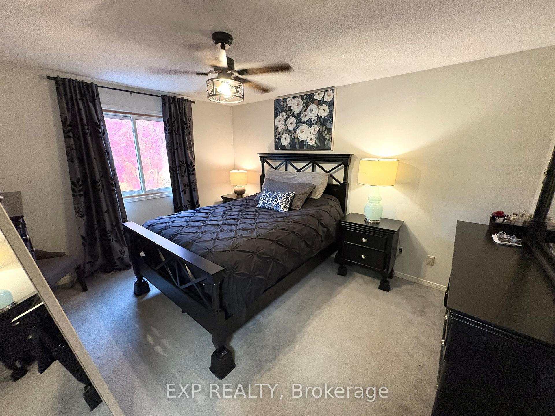 Photo 16 of 332 Acadia Drive, Hamilton, Butler — HOMEH
