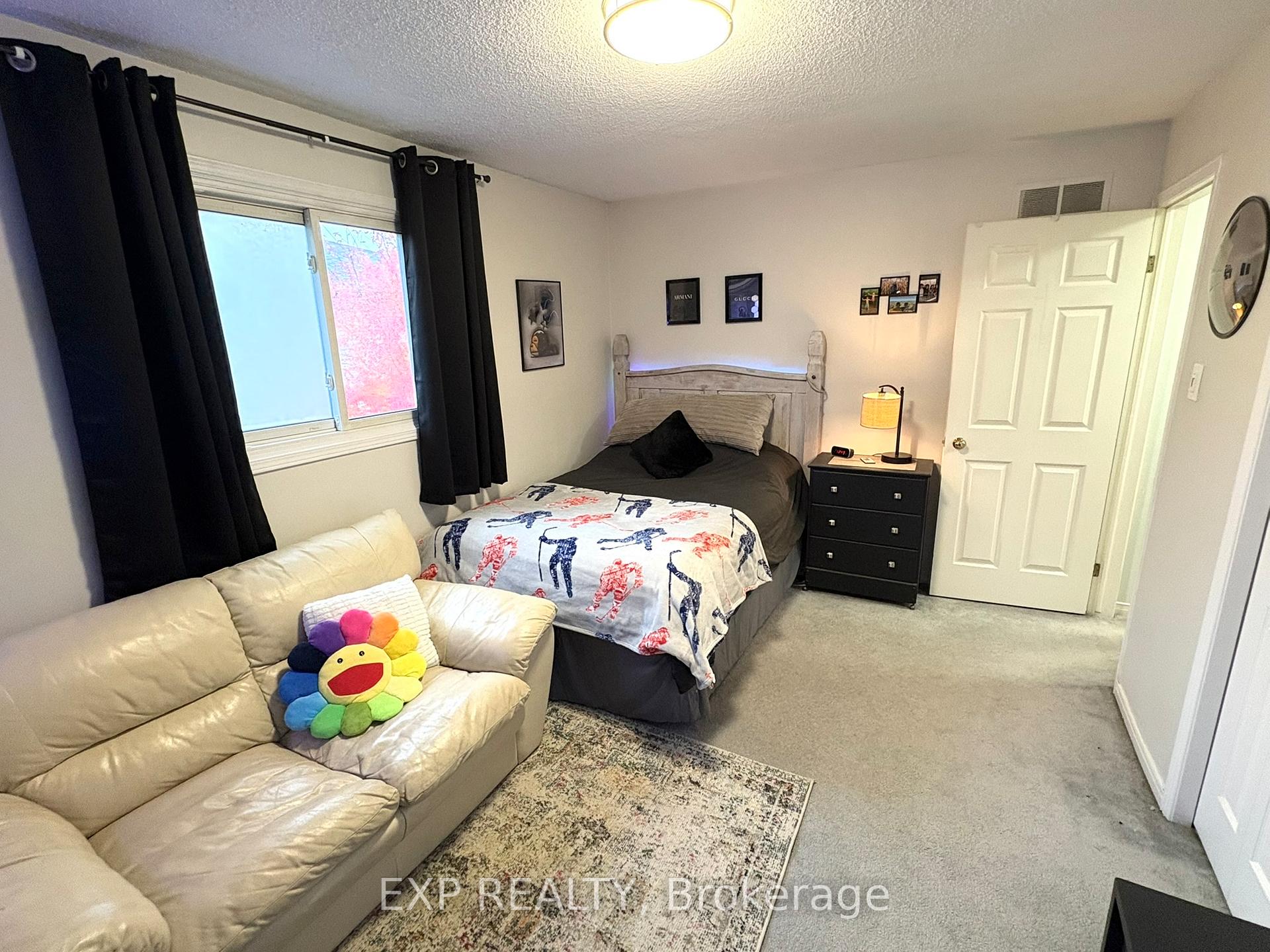 Photo 19 of 332 Acadia Drive, Hamilton, Butler — HOMEH