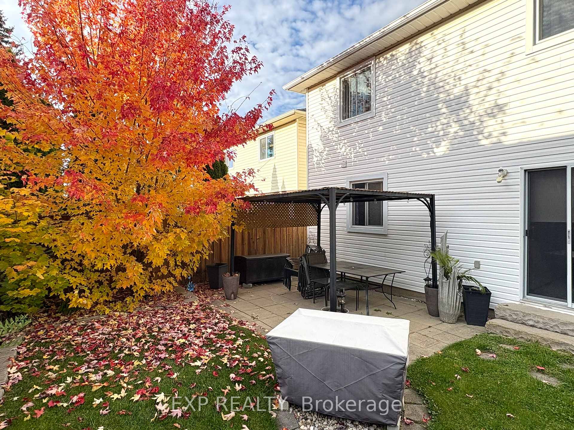 Photo 21 of 332 Acadia Drive, Hamilton, Butler — HOMEH