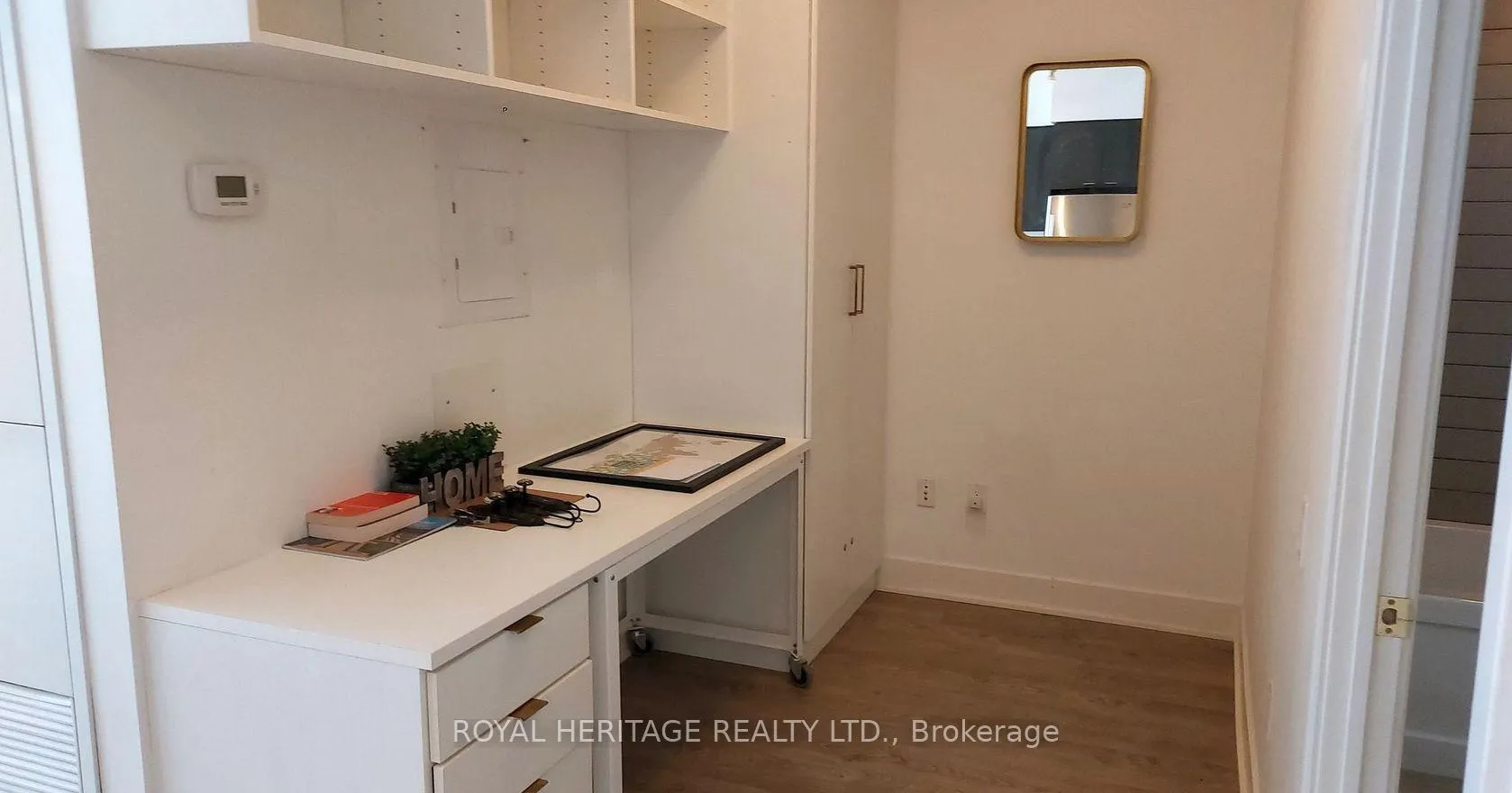 Photo 10 of Unit 1106, 30 Roehampton Avenue, Toronto, Mount Pleasant West — HOMEH