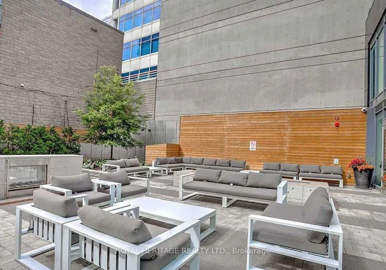 Photo 21 of Unit 1106, 30 Roehampton Avenue, Toronto, Mount Pleasant West — HOMEH