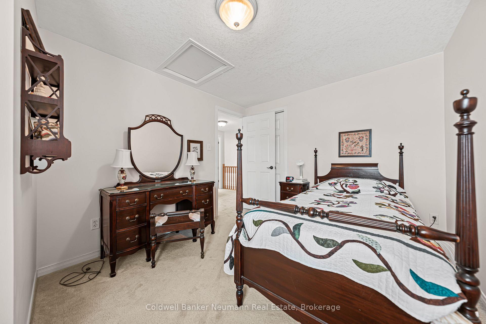 Photo 25 of 7 Camm Crescent, Guelph, Pineridge/Westminster Woods — HOMEH
