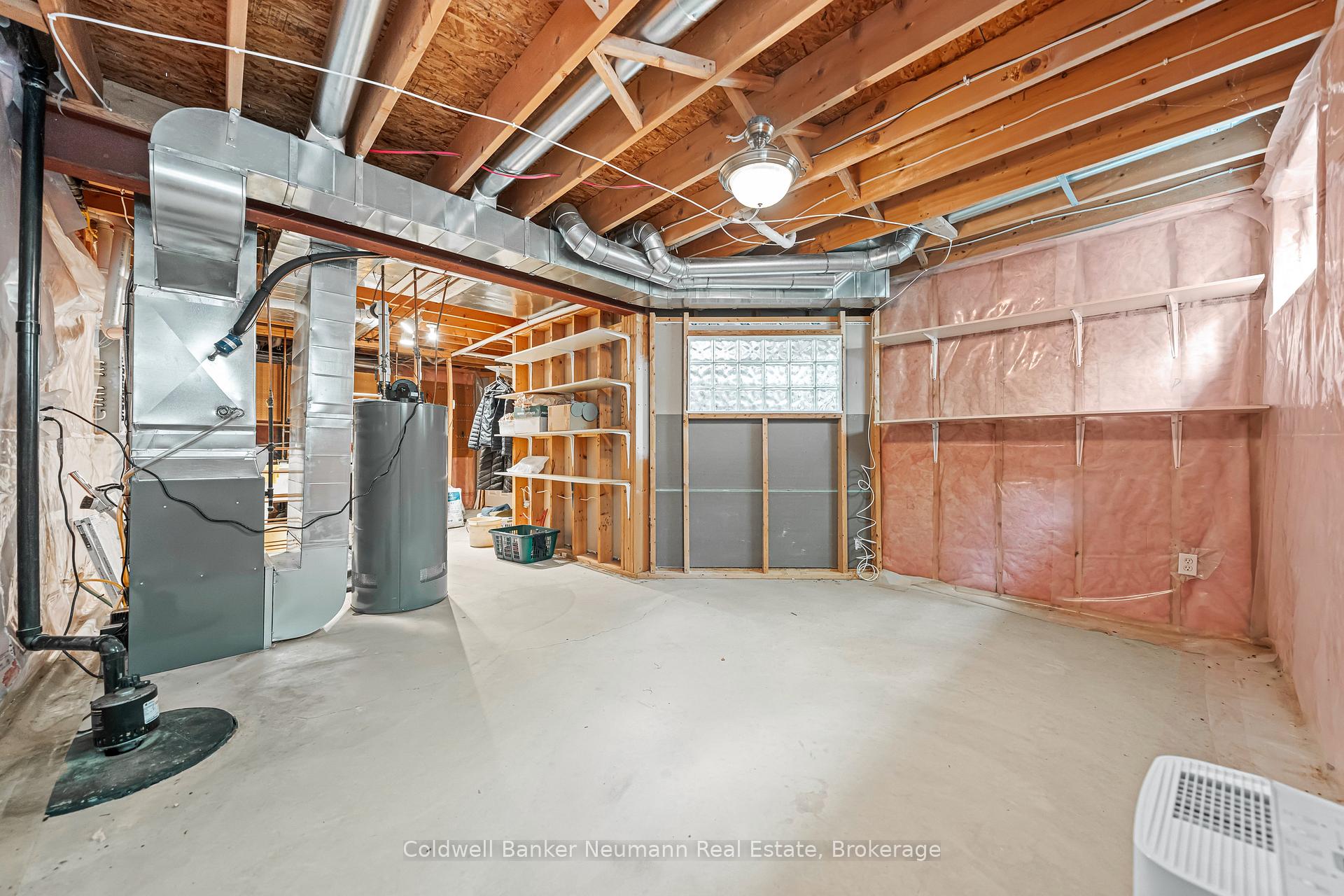 Photo 32 of 7 Camm Crescent, Guelph, Pineridge/Westminster Woods — HOMEH