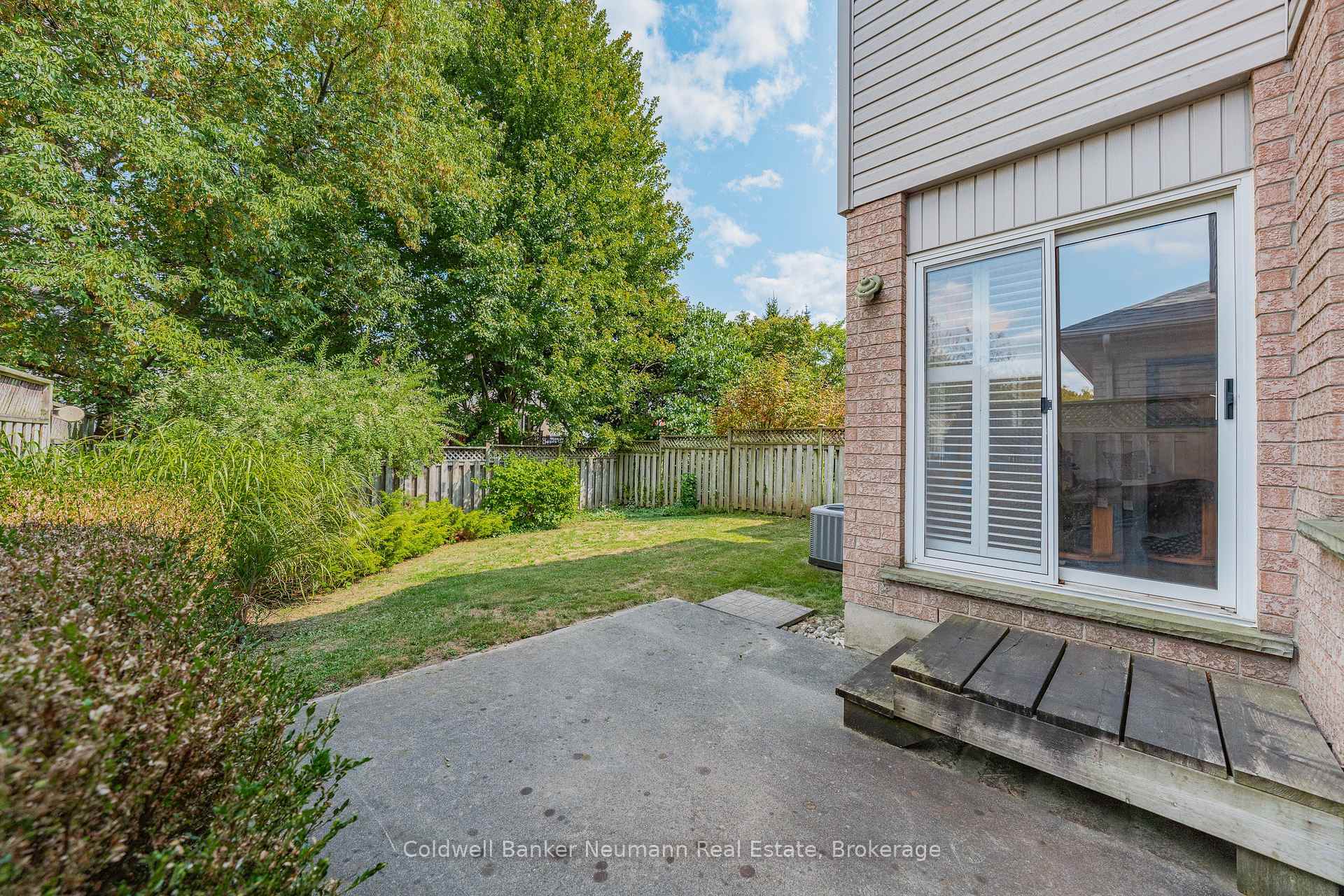 Photo 34 of 7 Camm Crescent, Guelph, Pineridge/Westminster Woods — HOMEH