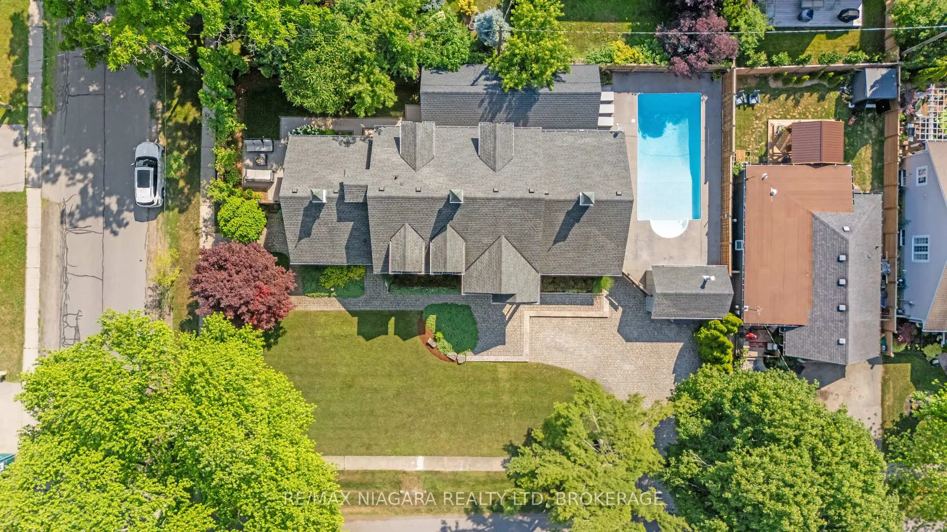 Photo 39 of 1 Graham Avenue, St. Catharines, Port Dalhousie — HOMEH