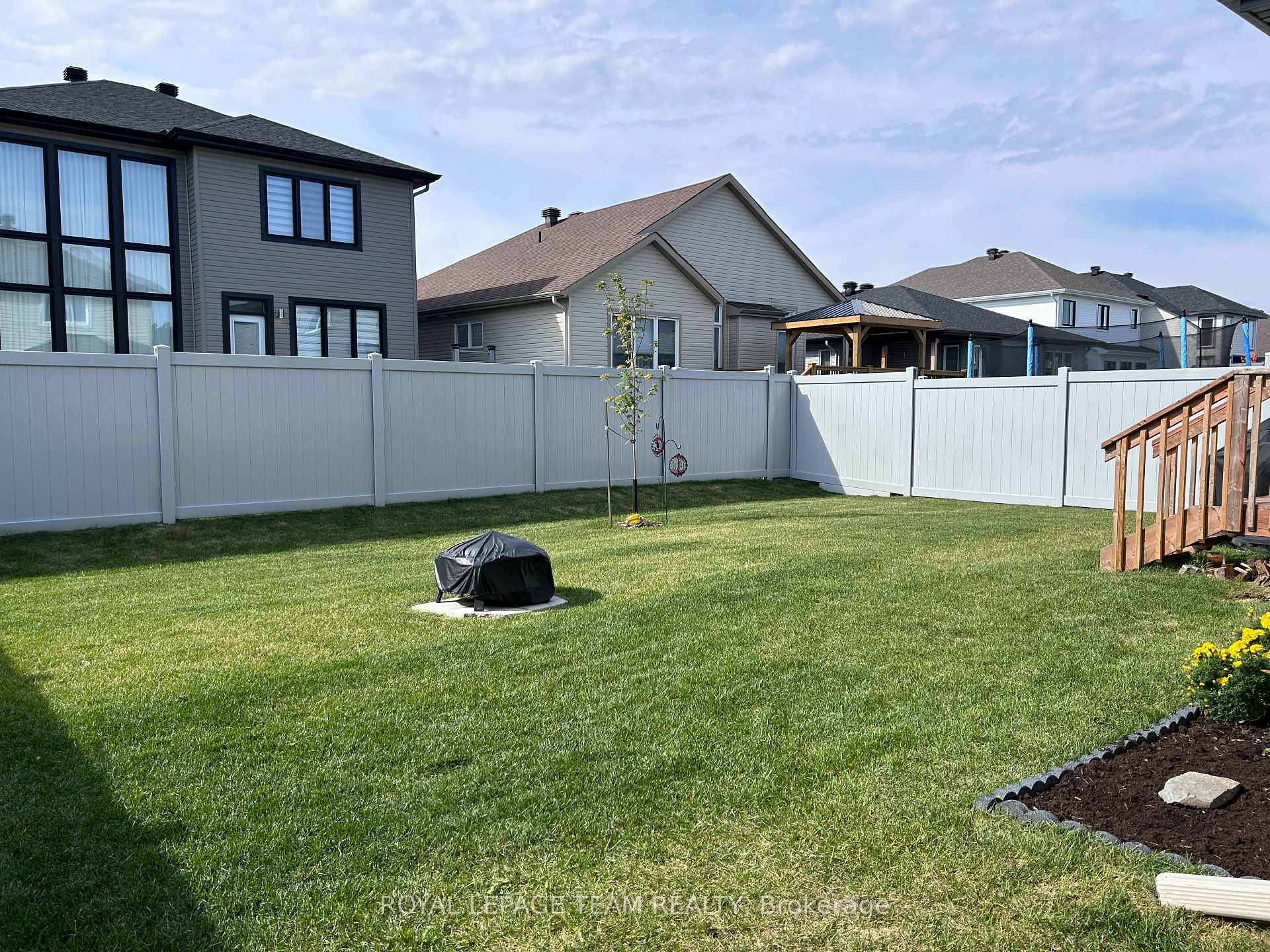 Photo 32 of 6 Stanzel Drive, Beckwith, Beckwith Twp — HOMEH