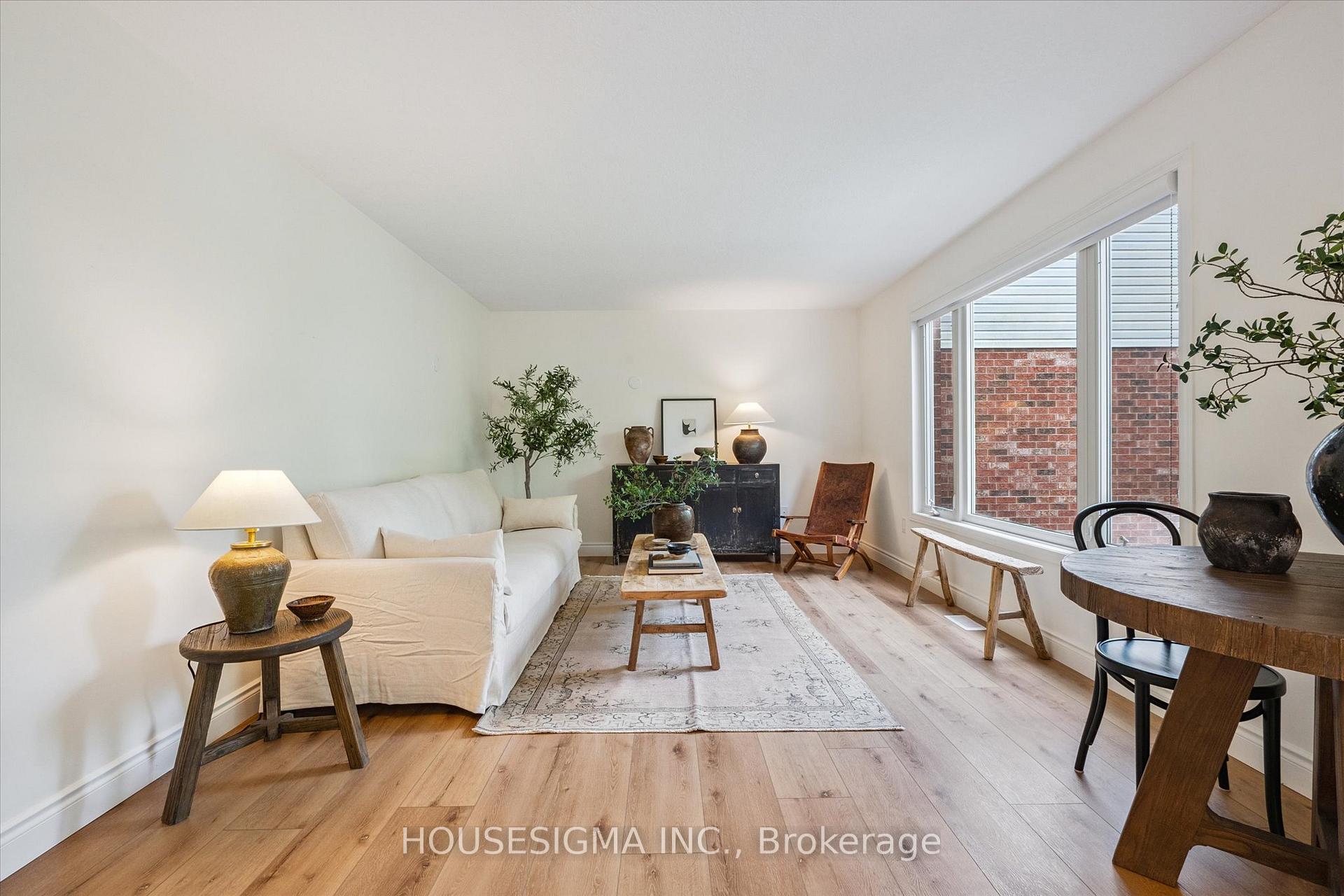 Photo 6 of 47 Marsh Crescent, Guelph, Pineridge/Westminster Woods — HOMEH