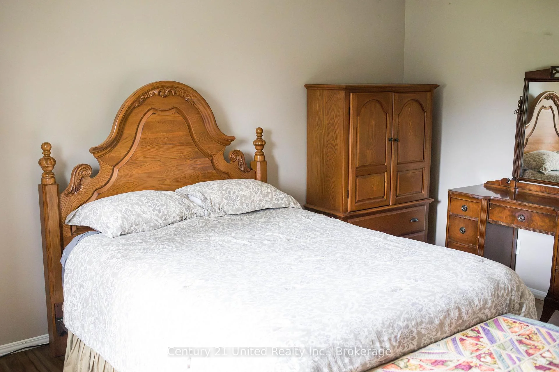 Photo 9 of 9588 Ardagh Crescent, Hamilton Township, Rural Hamilton — HOMEH