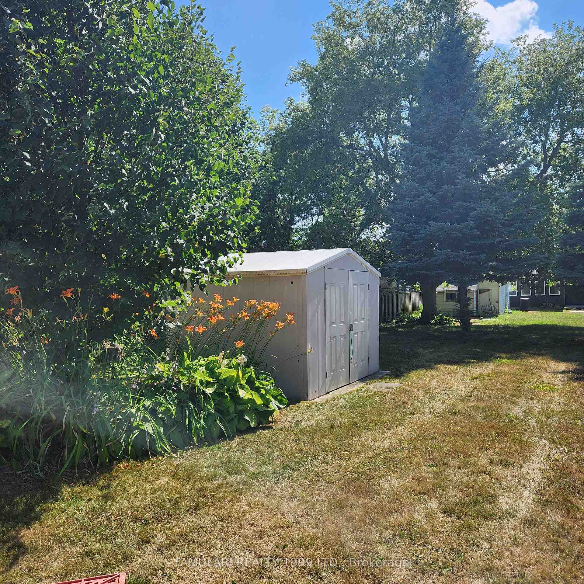 Photo 6 of 122 Gilbert Street, Belleville, Belleville Ward — HOMEH