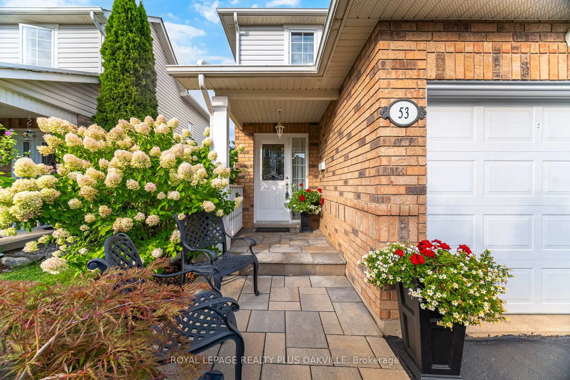 Photo 6 of 53 Kildonan Crescent, Hamilton, Waterdown — HOMEH