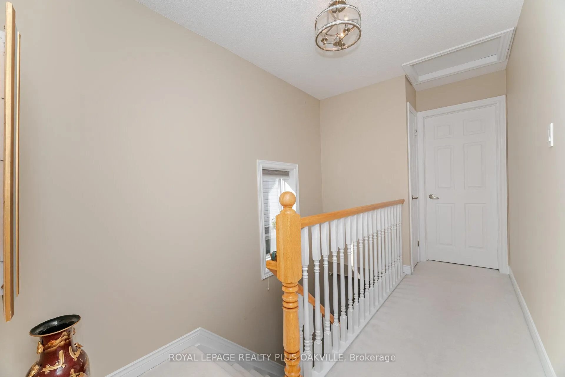 Photo 24 of 53 Kildonan Crescent, Hamilton, Waterdown — HOMEH