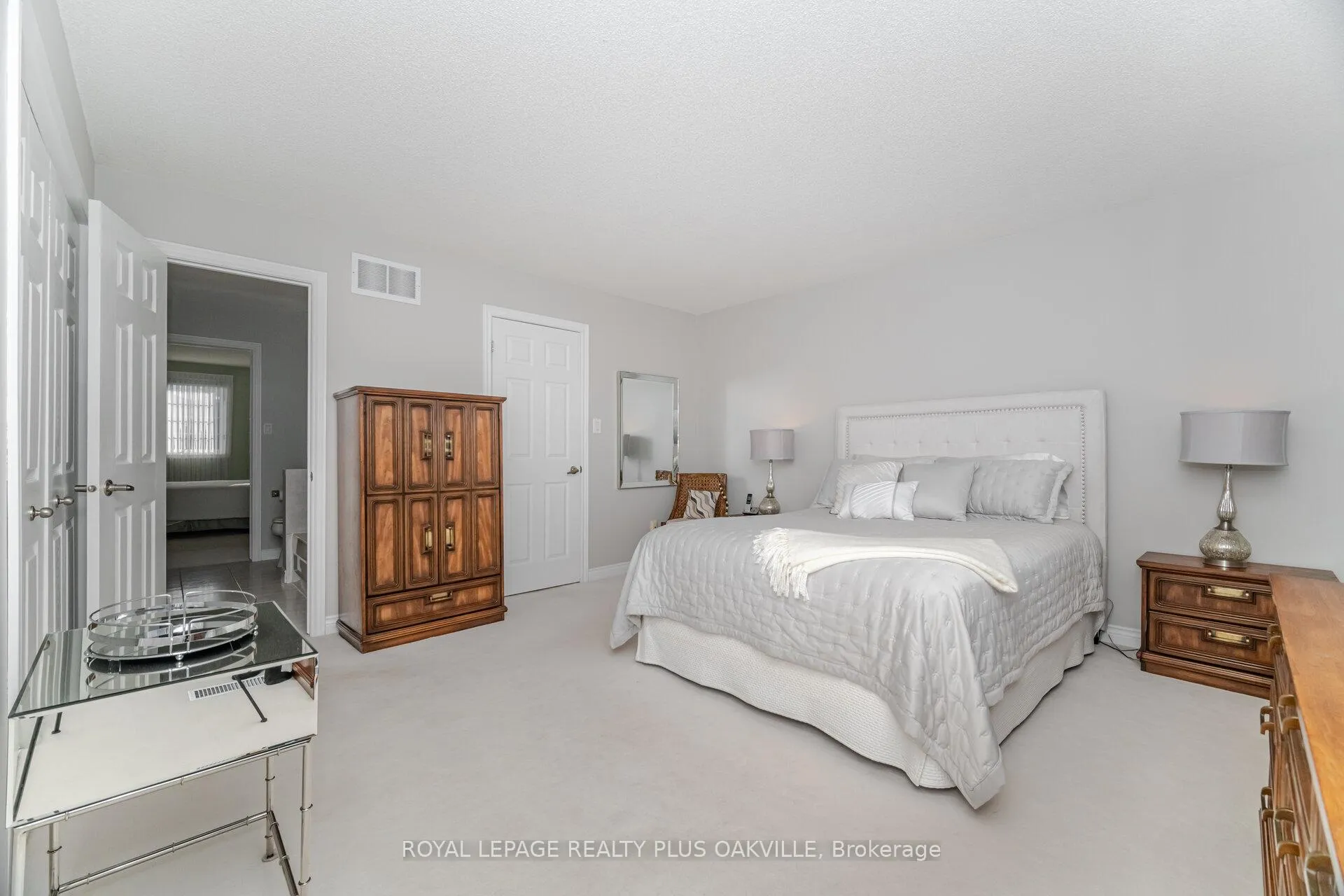 Photo 27 of 53 Kildonan Crescent, Hamilton, Waterdown — HOMEH