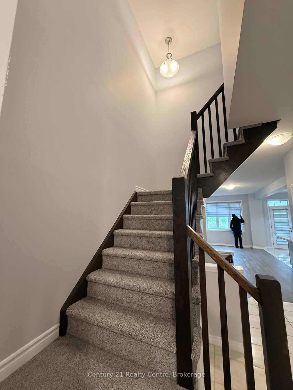 Photo 4 of Unit 15, 1 Tom Brown Drive, Brant, Paris — HOMEH