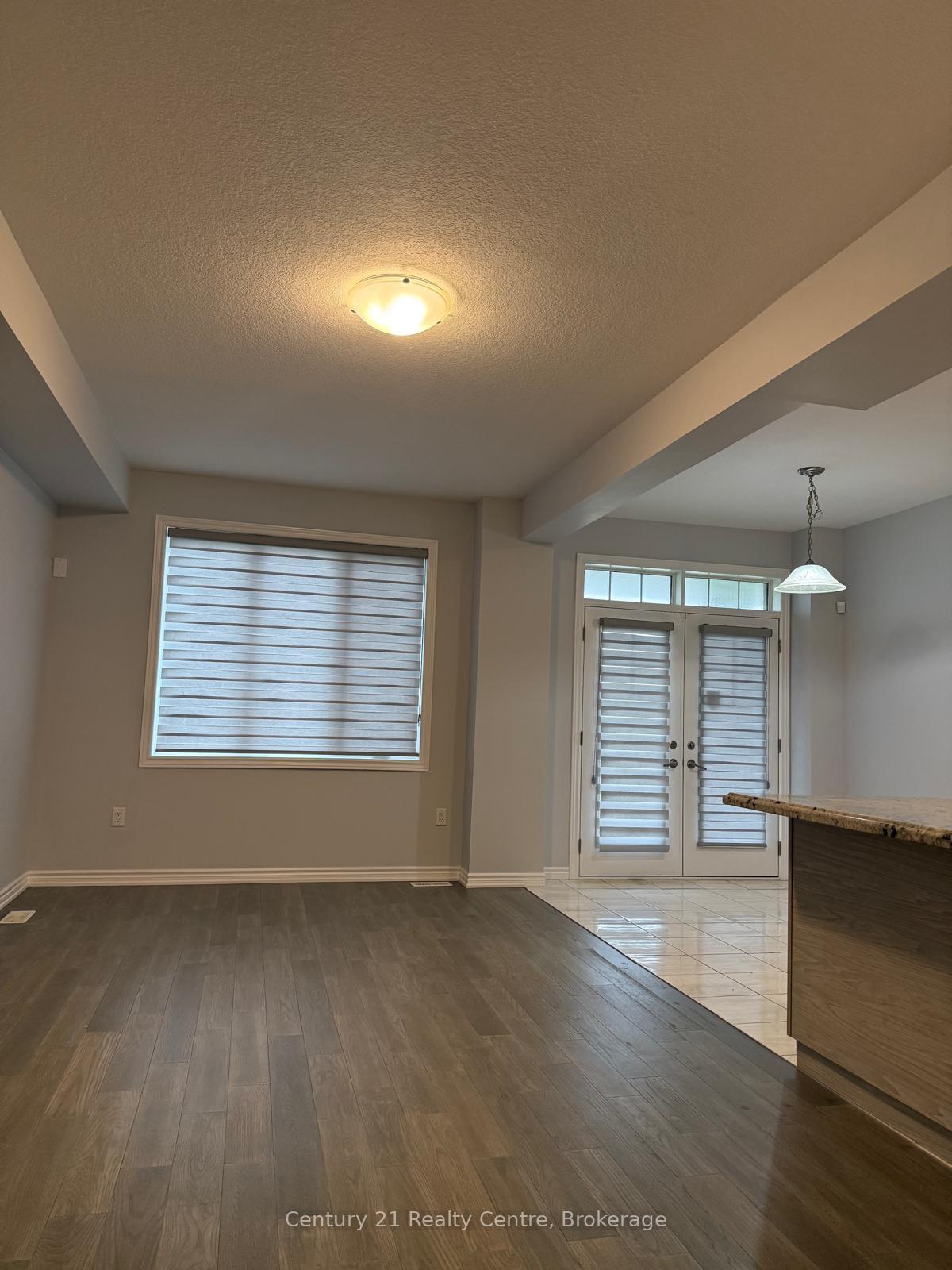 Photo 11 of Unit 15, 1 Tom Brown Drive, Brant, Paris — HOMEH