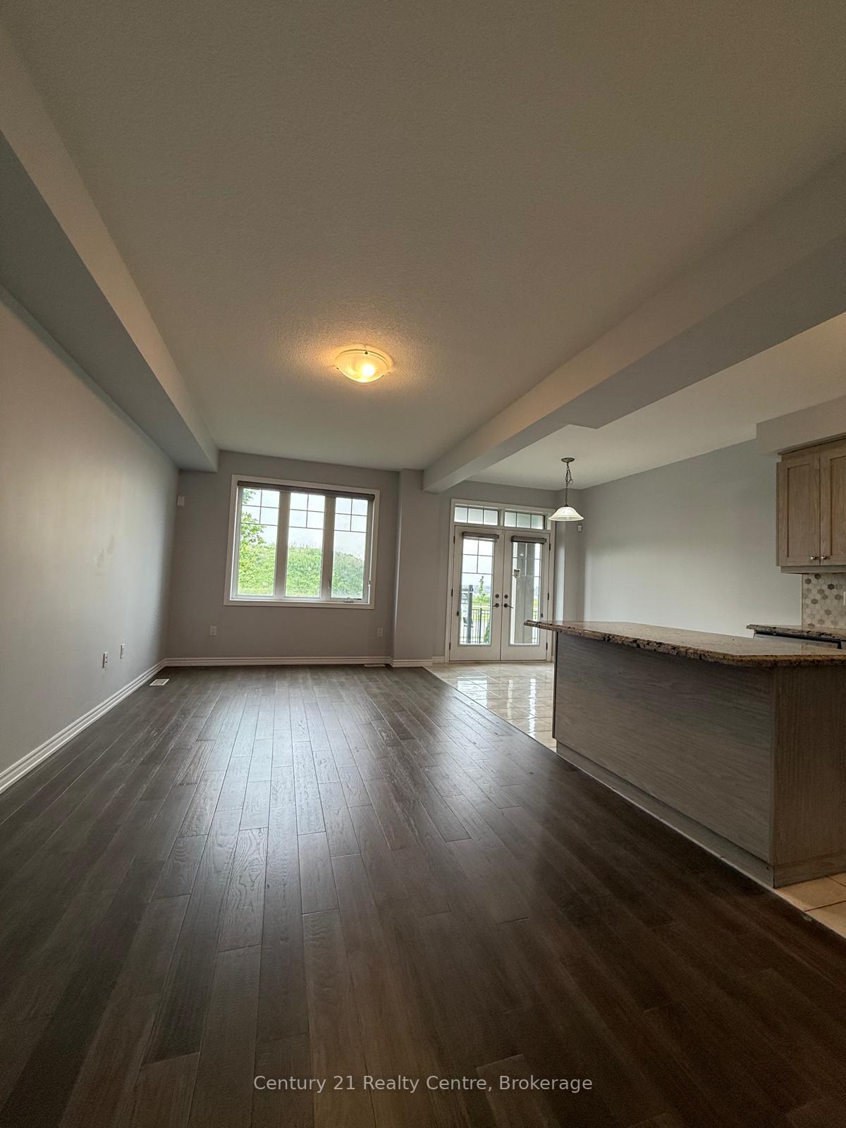 Photo 5 of Unit 15, 1 Tom Brown Drive, Brant, Paris — HOMEH