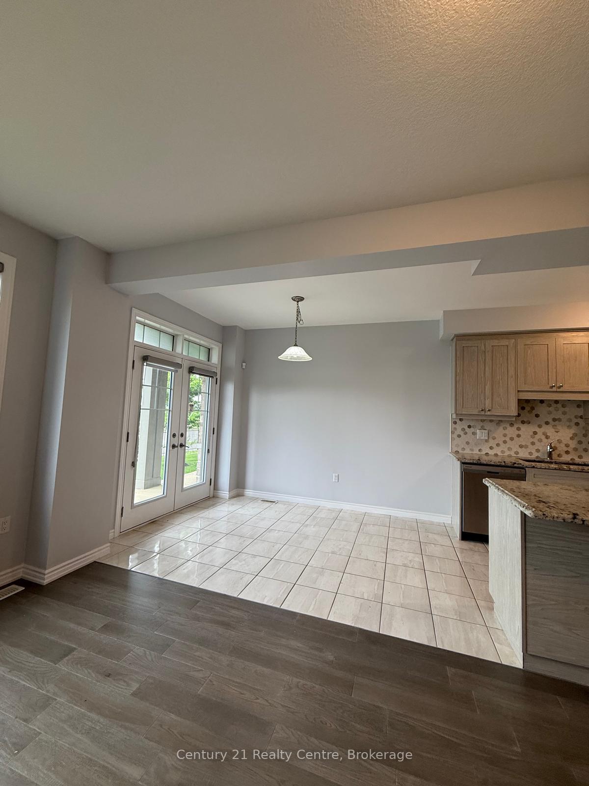 Photo 8 of Unit 15, 1 Tom Brown Drive, Brant, Paris — HOMEH
