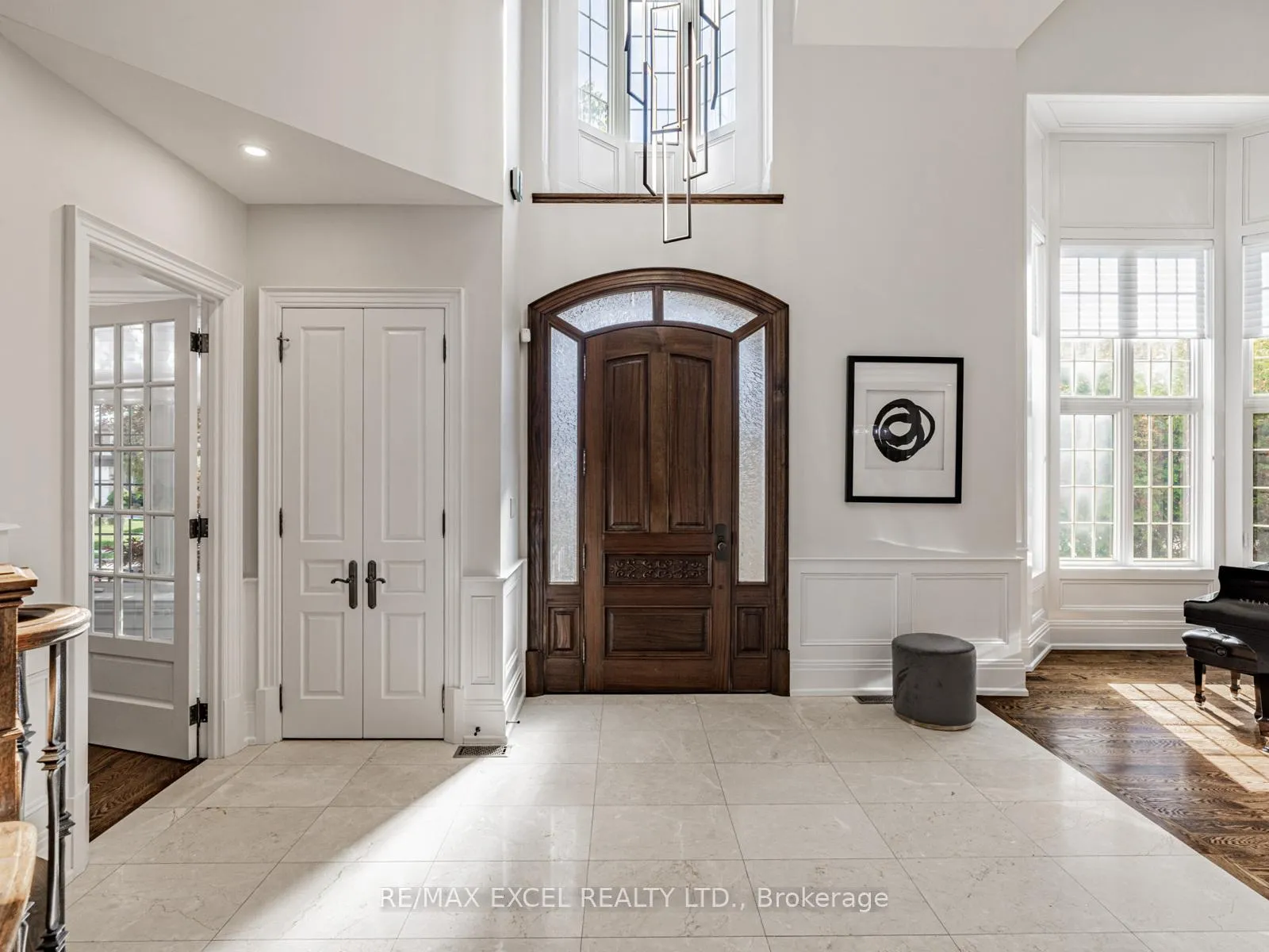 Photo 3 of 134 Spruce Avenue, Richmond Hill, South Richvale — HOMEH