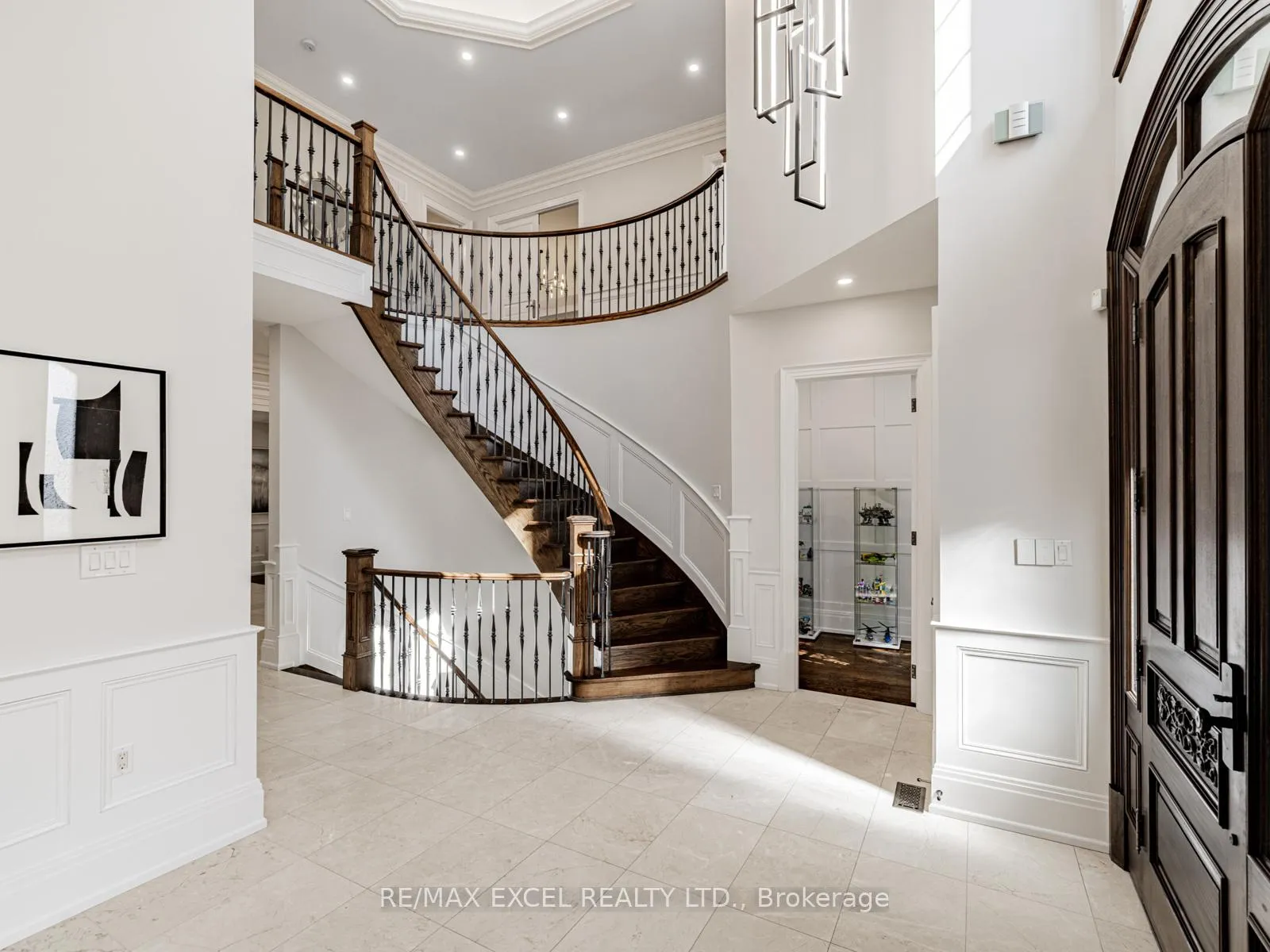 Photo 4 of 134 Spruce Avenue, Richmond Hill, South Richvale — HOMEH