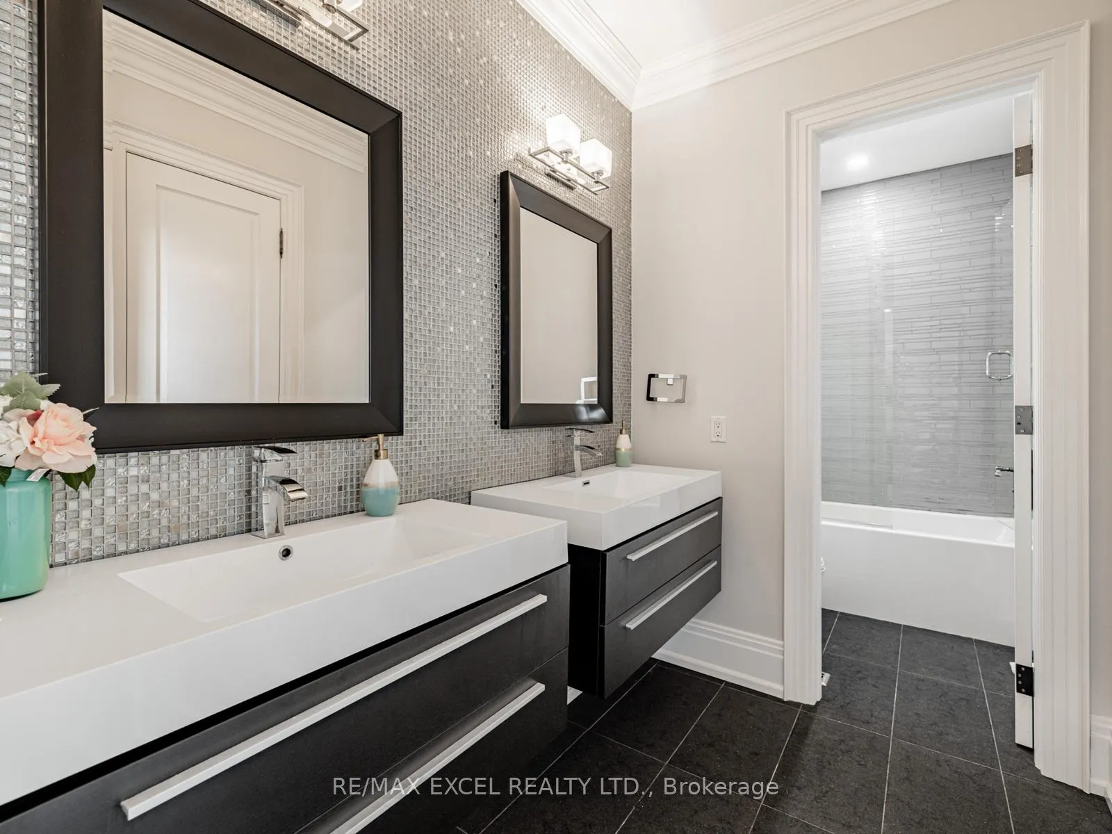 Photo 28 of 134 Spruce Avenue, Richmond Hill, South Richvale — HOMEH