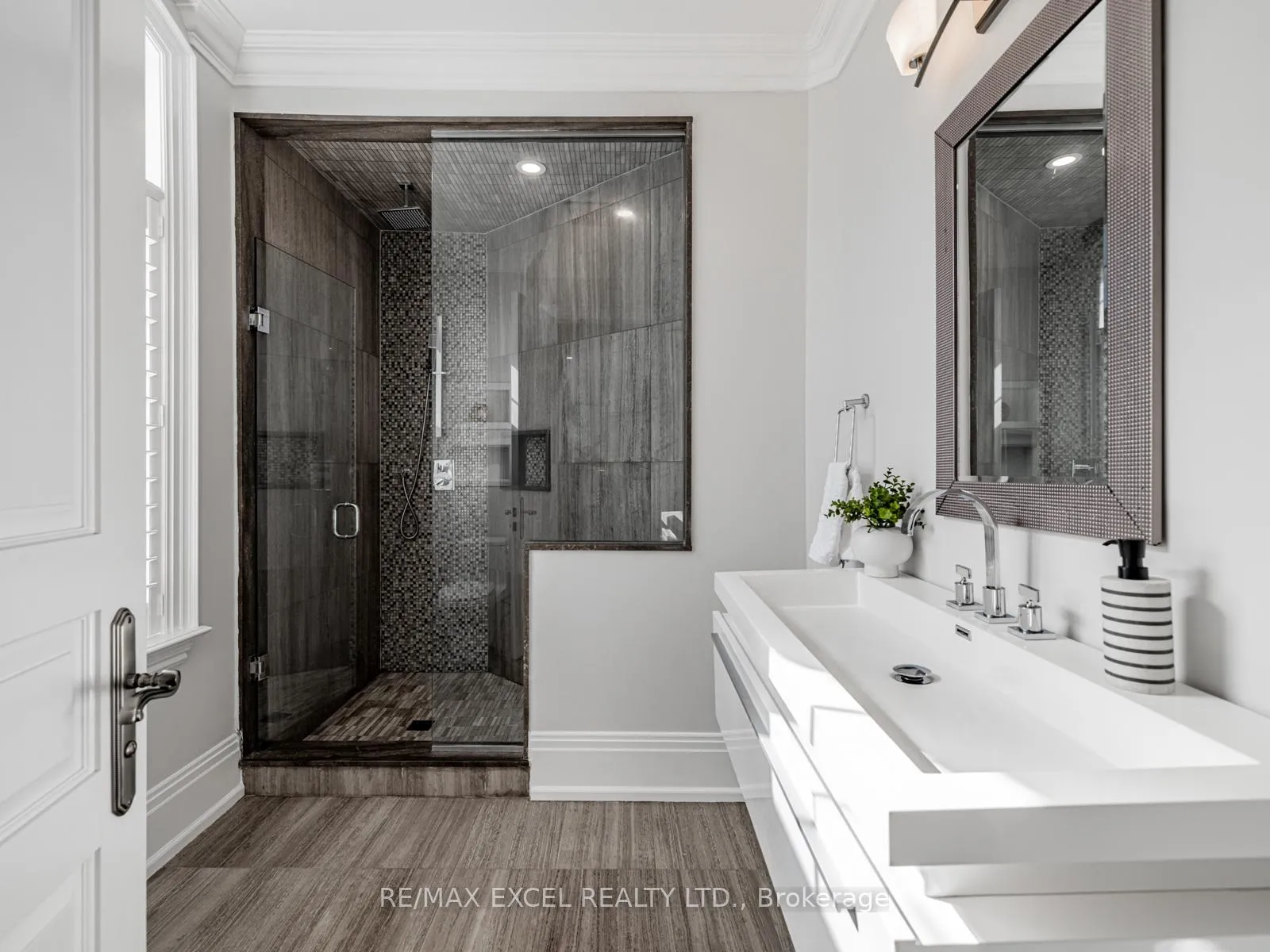 Photo 32 of 134 Spruce Avenue, Richmond Hill, South Richvale — HOMEH