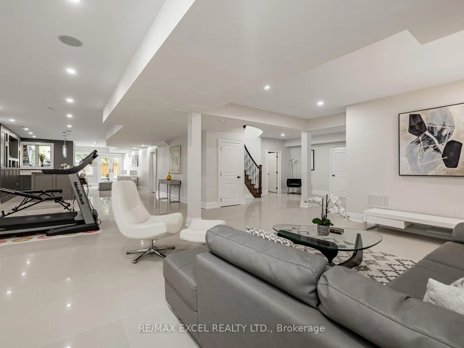 Photo 39 of 134 Spruce Avenue, Richmond Hill, South Richvale — HOMEH