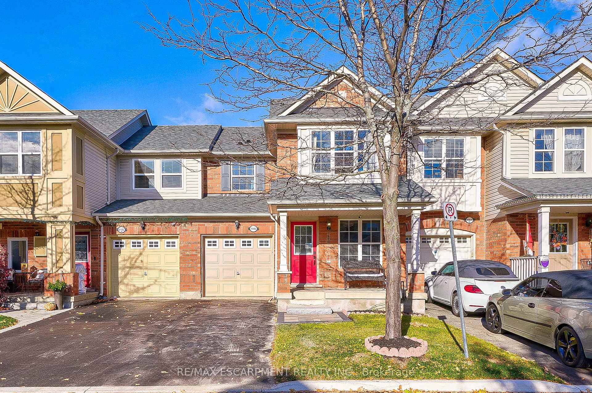 Front of 1145 Riddell Crescent