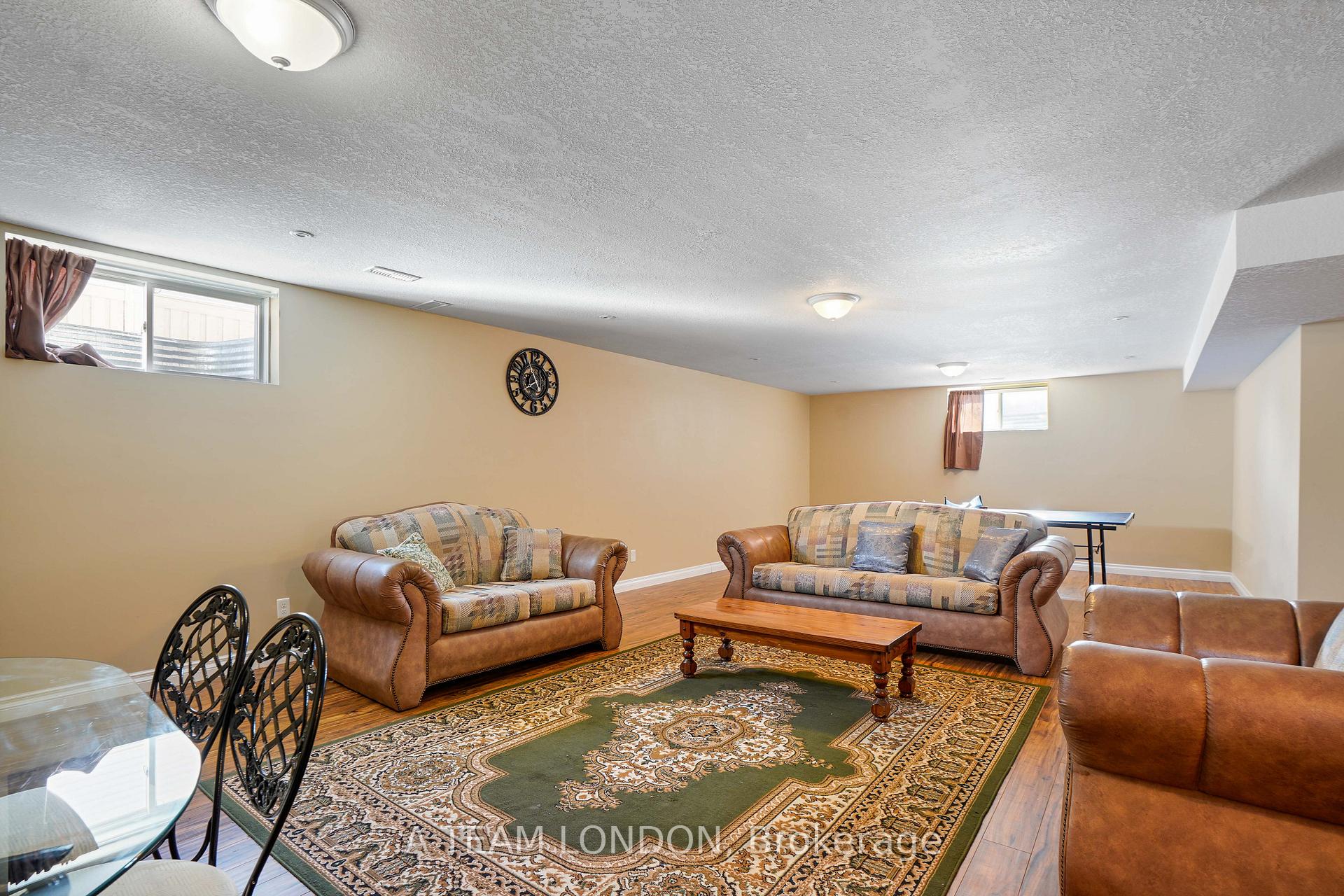 Photo 21 of 244 Sydenham Street E, Aylmer — HOMEH